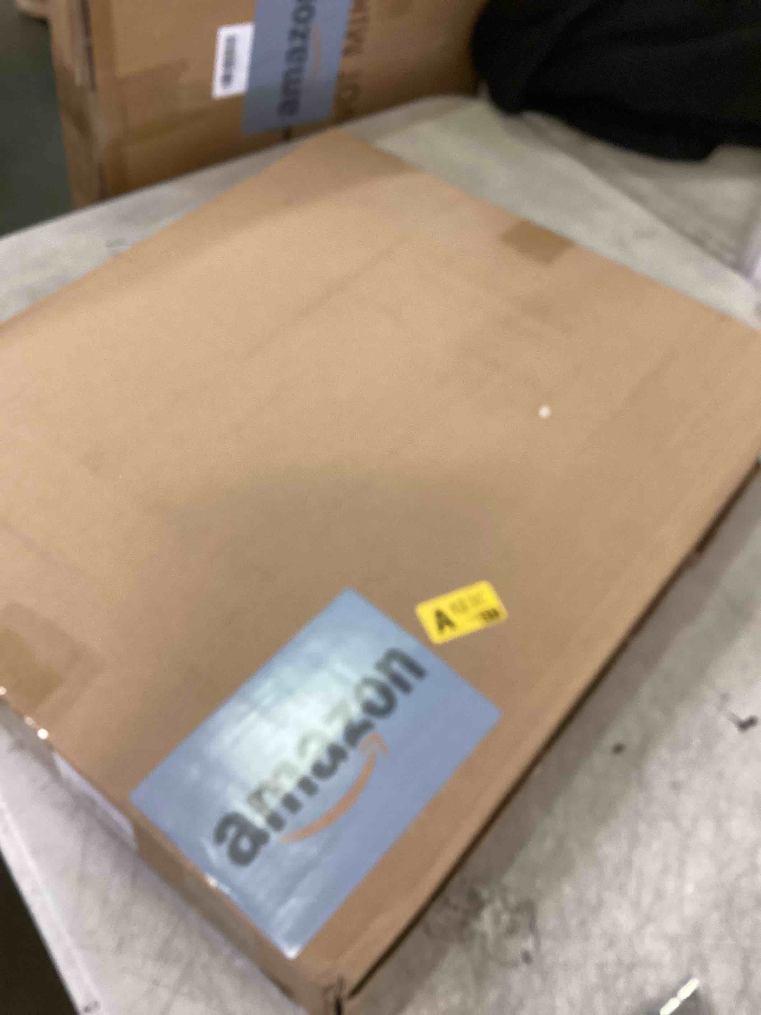 https://s3.amazonaws.com/lotting-images-prod/bidfta/RED6326264_1712328663742.jpeg