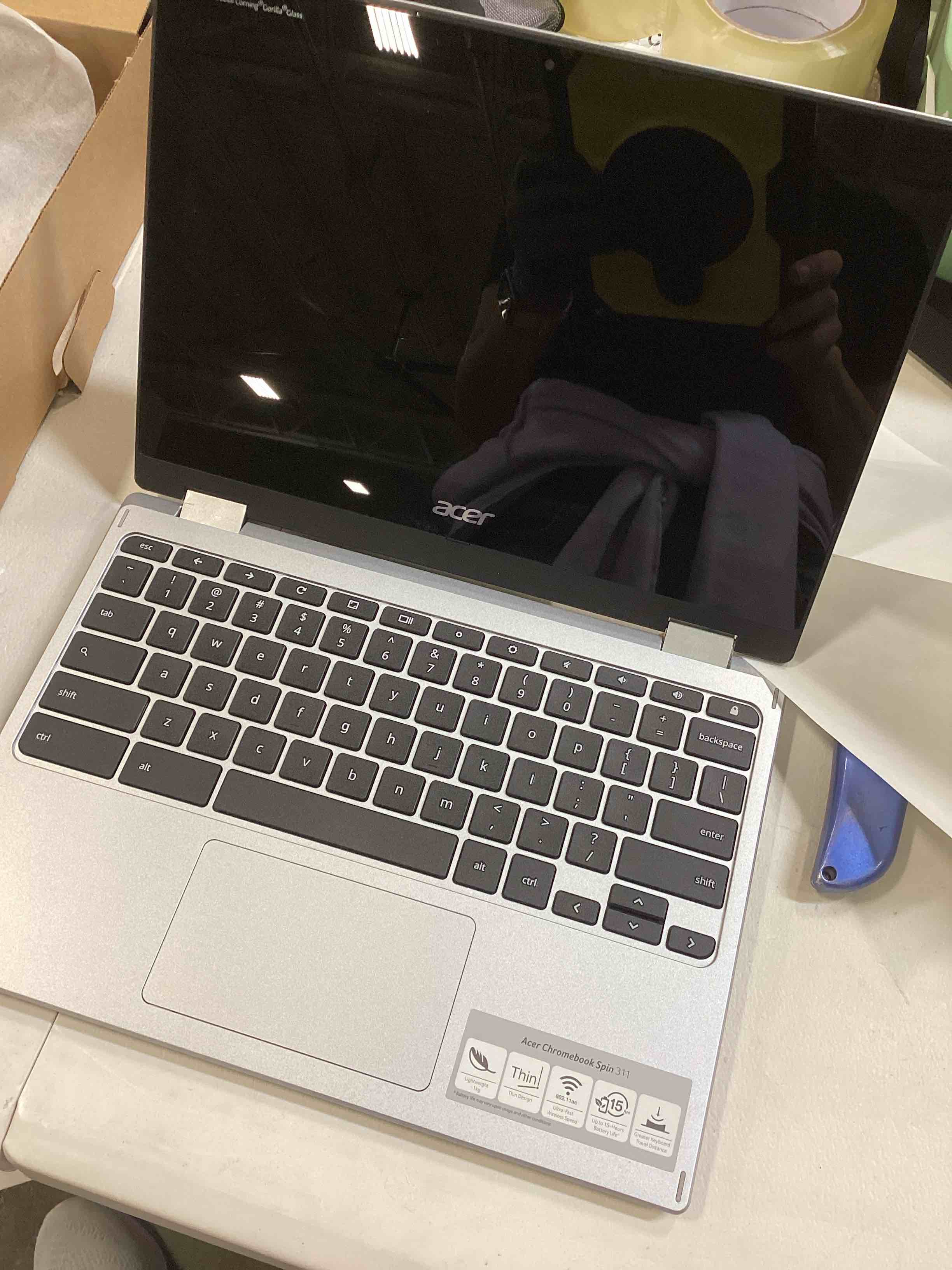 https://s3.amazonaws.com/lotting-images-prod/bidfta/RED6326469_1712598582378.jpeg