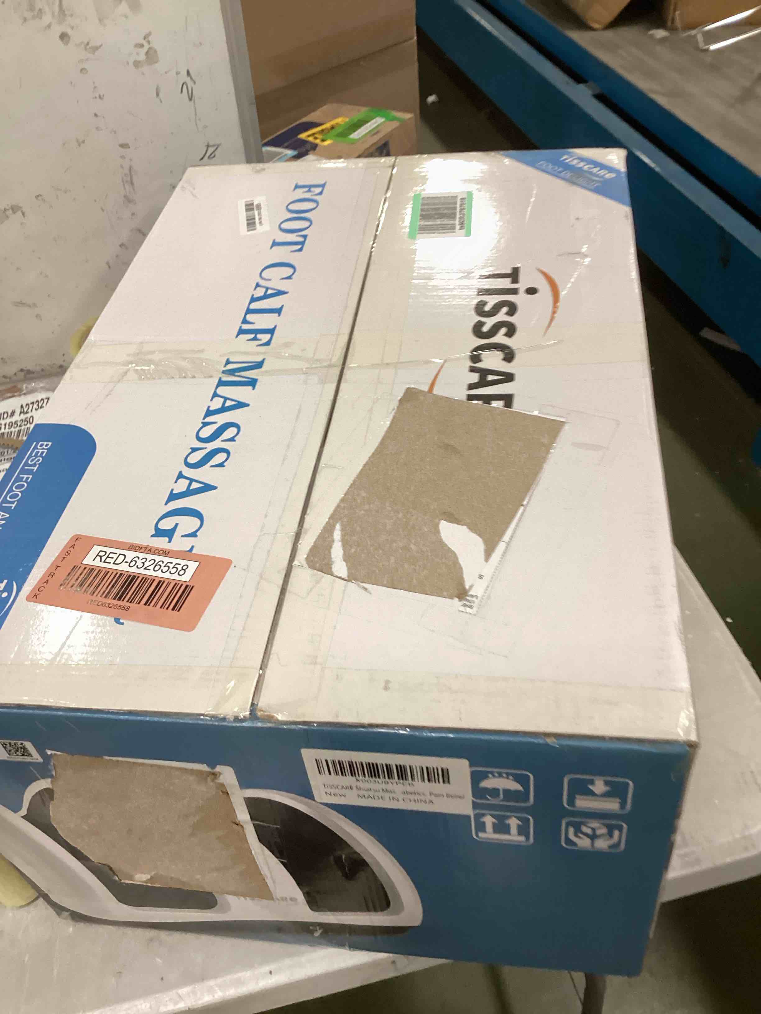 https://s3.amazonaws.com/lotting-images-prod/bidfta/RED6326558_1712668815557.jpeg