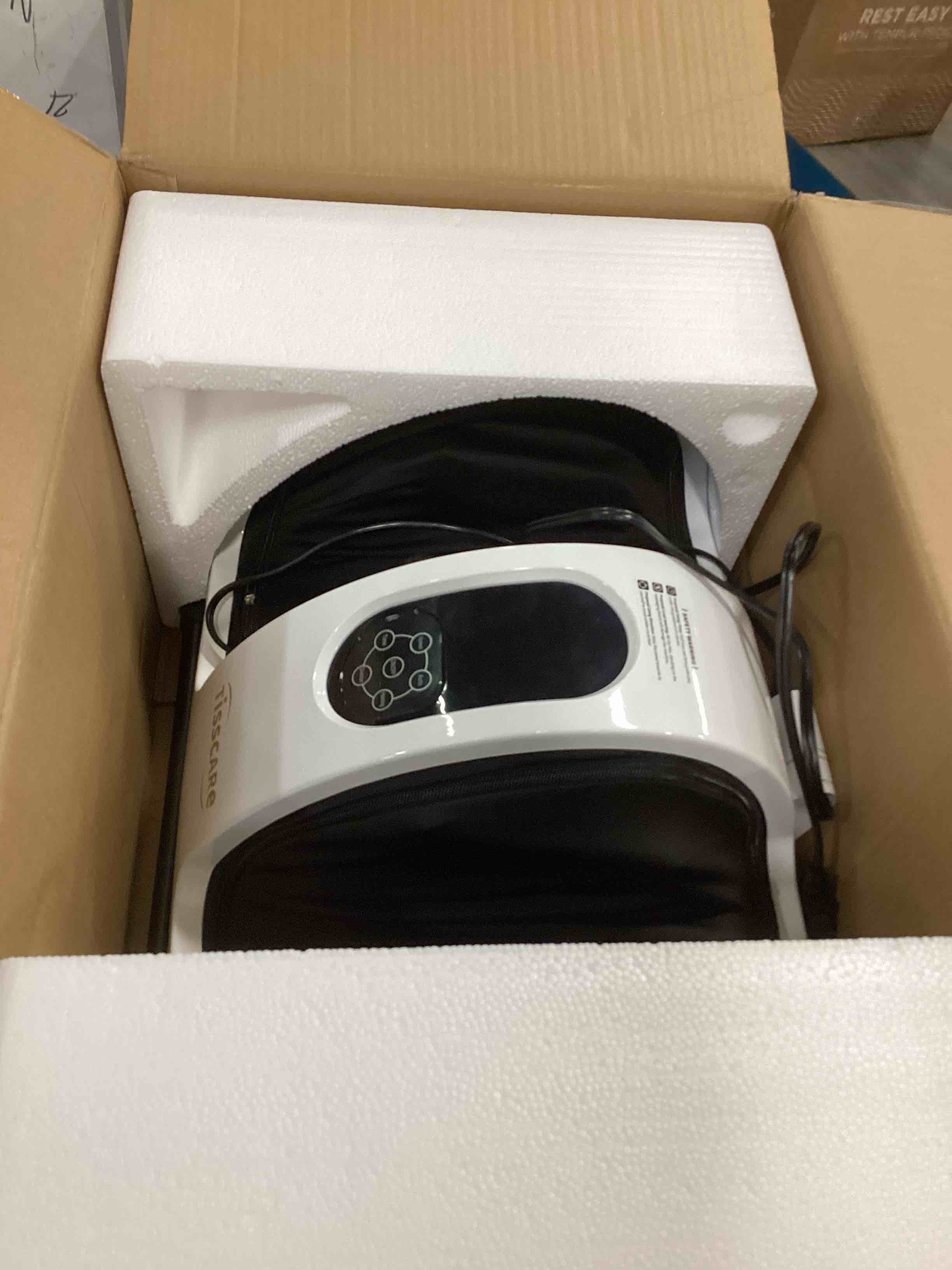 https://s3.amazonaws.com/lotting-images-prod/bidfta/RED6326558_1712668834447.jpeg
