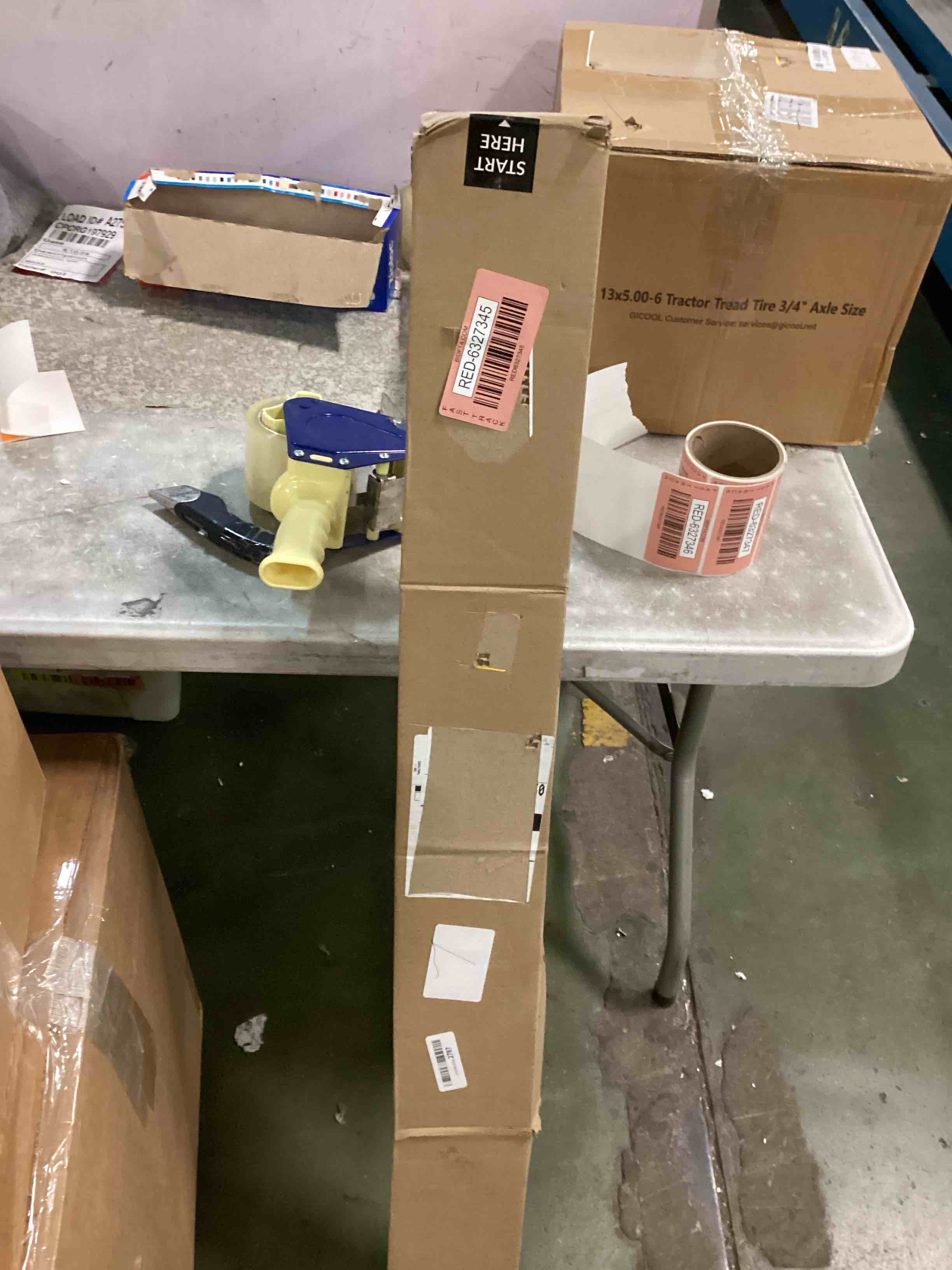 https://s3.amazonaws.com/lotting-images-prod/bidfta/RED6327345_1712843289327.jpeg