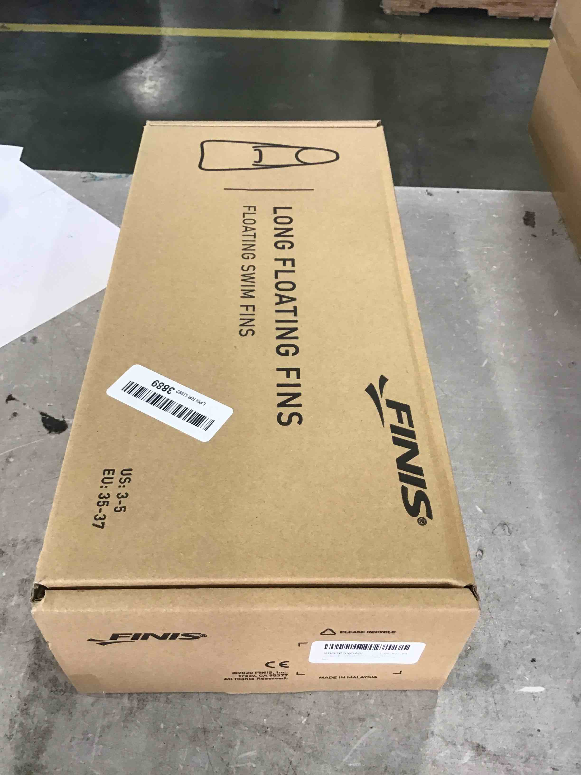 https://s3.amazonaws.com/lotting-images-prod/bidfta/RED6327564_1712581658395.jpeg