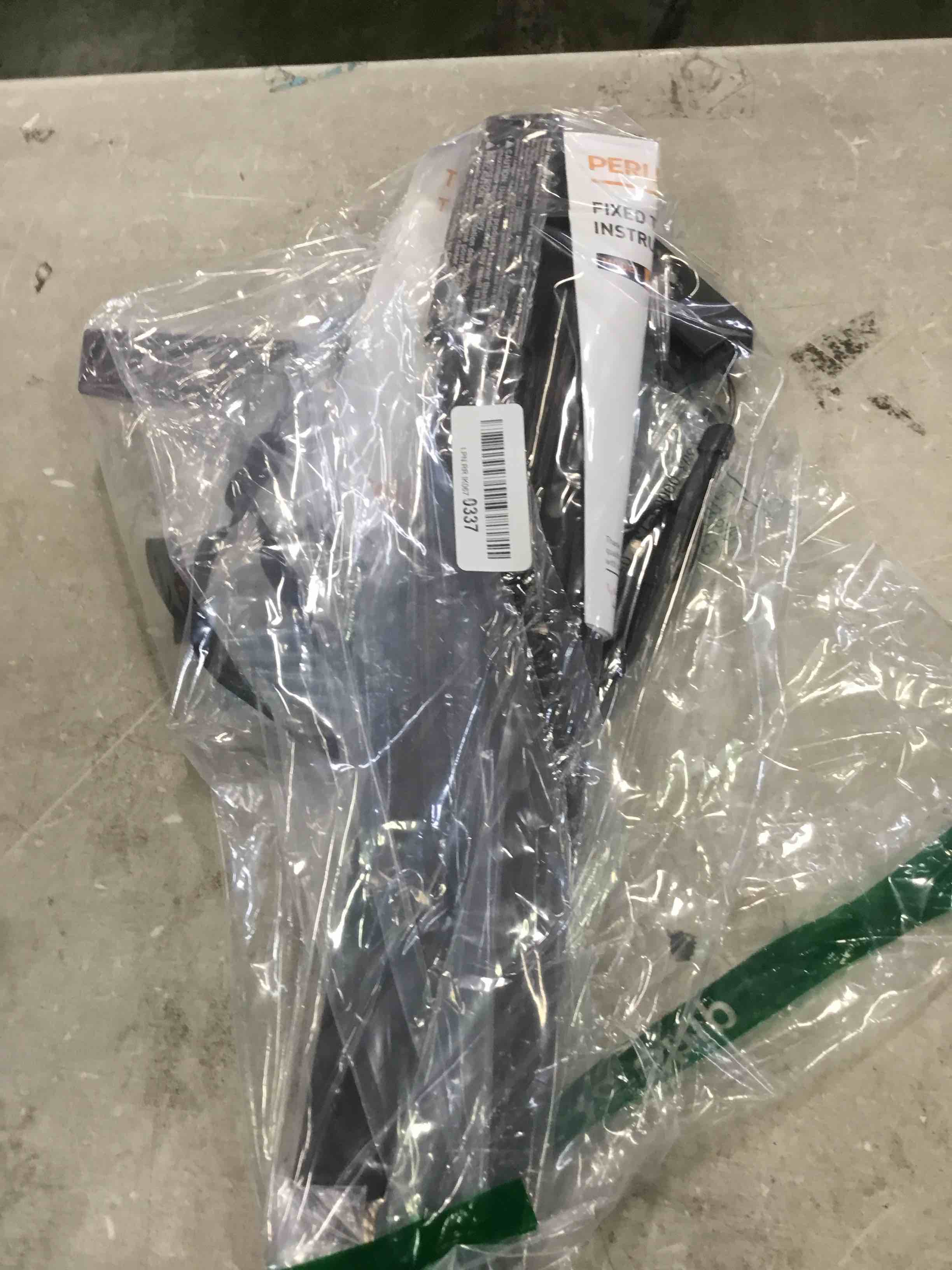 https://s3.amazonaws.com/lotting-images-prod/bidfta/RED6328572_1712850812349.jpeg