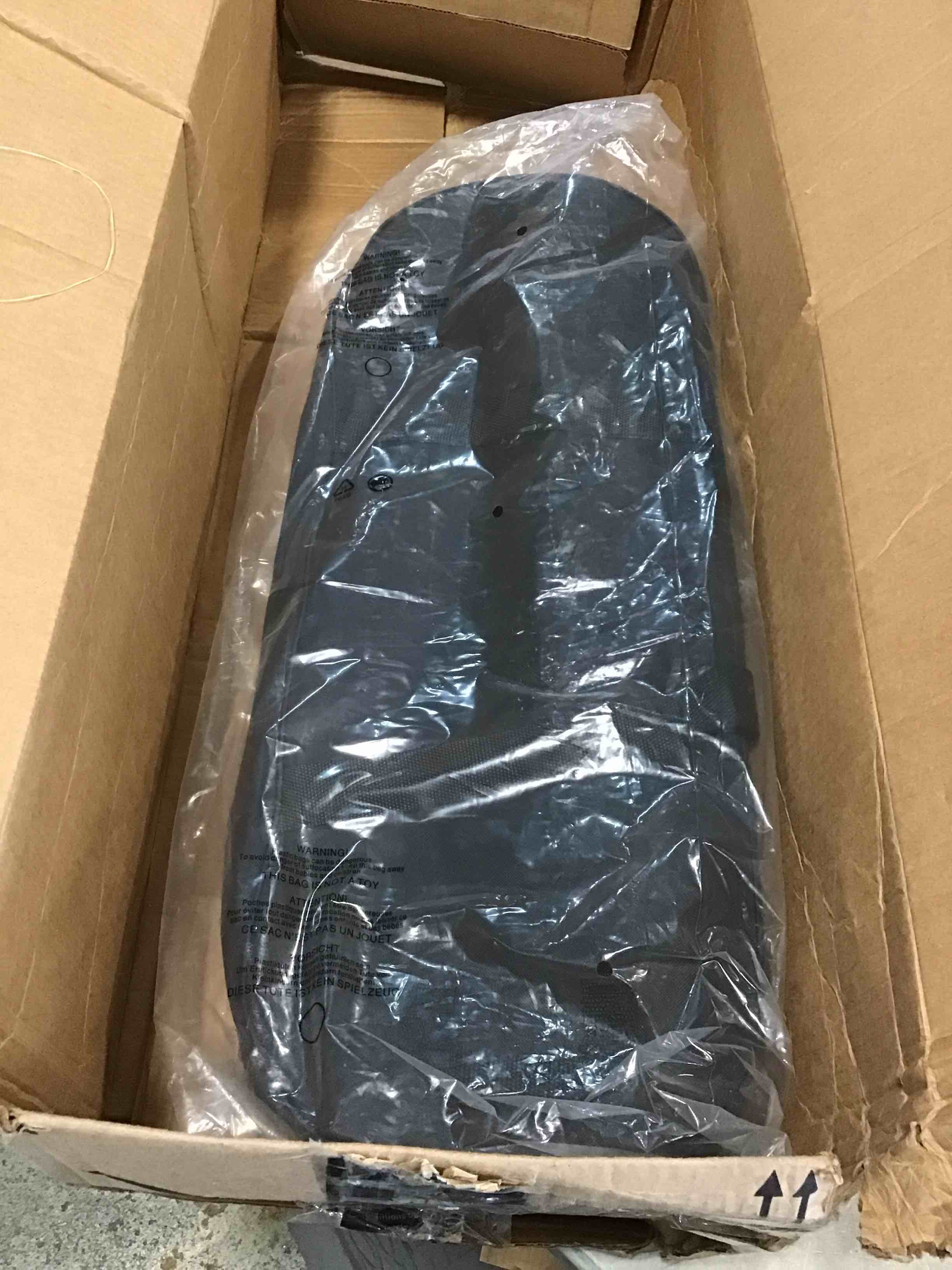 https://s3.amazonaws.com/lotting-images-prod/bidfta/RED6329545_1712515613210.jpeg