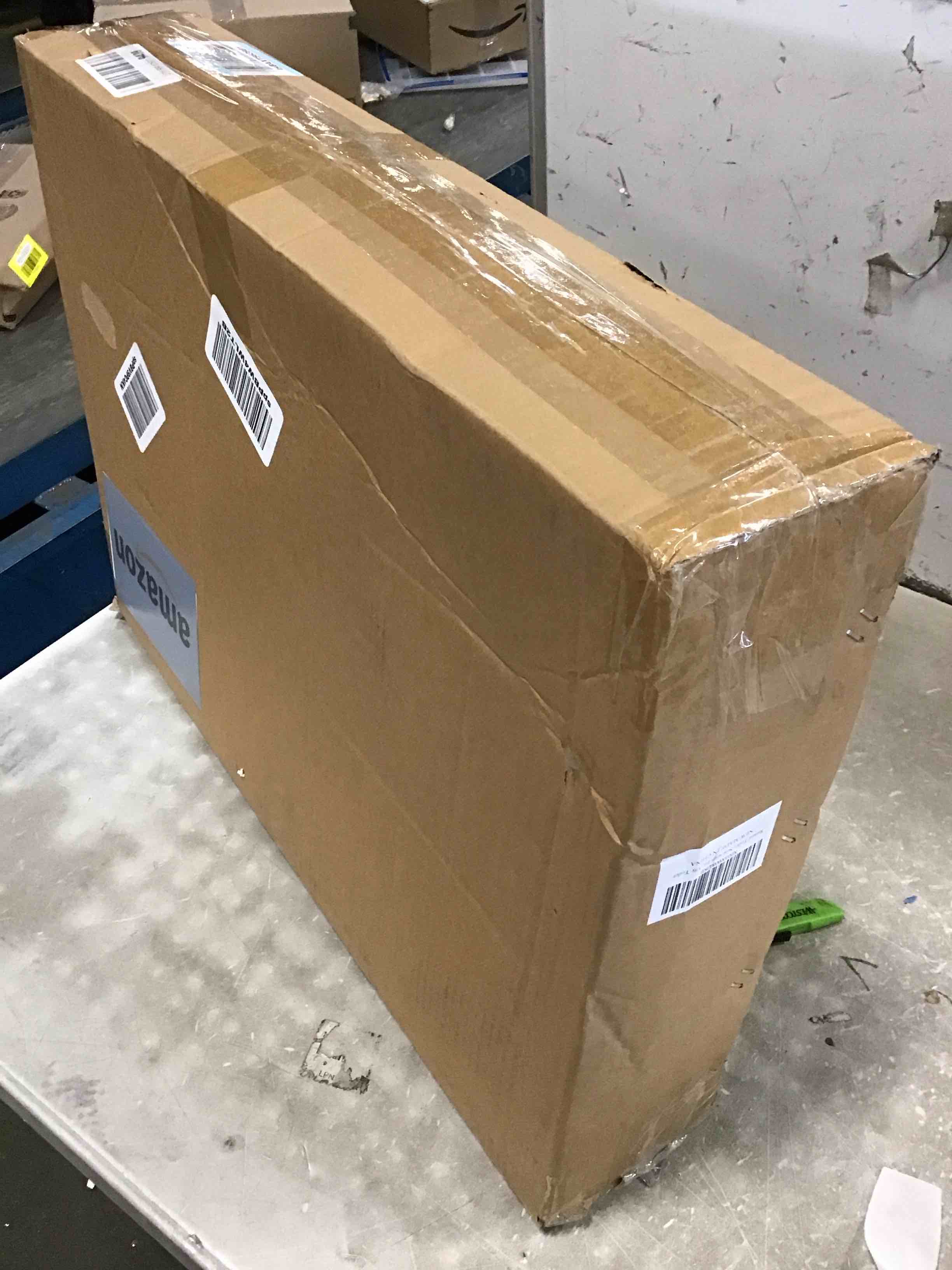https://s3.amazonaws.com/lotting-images-prod/bidfta/RED6329688_1712583781444.jpeg