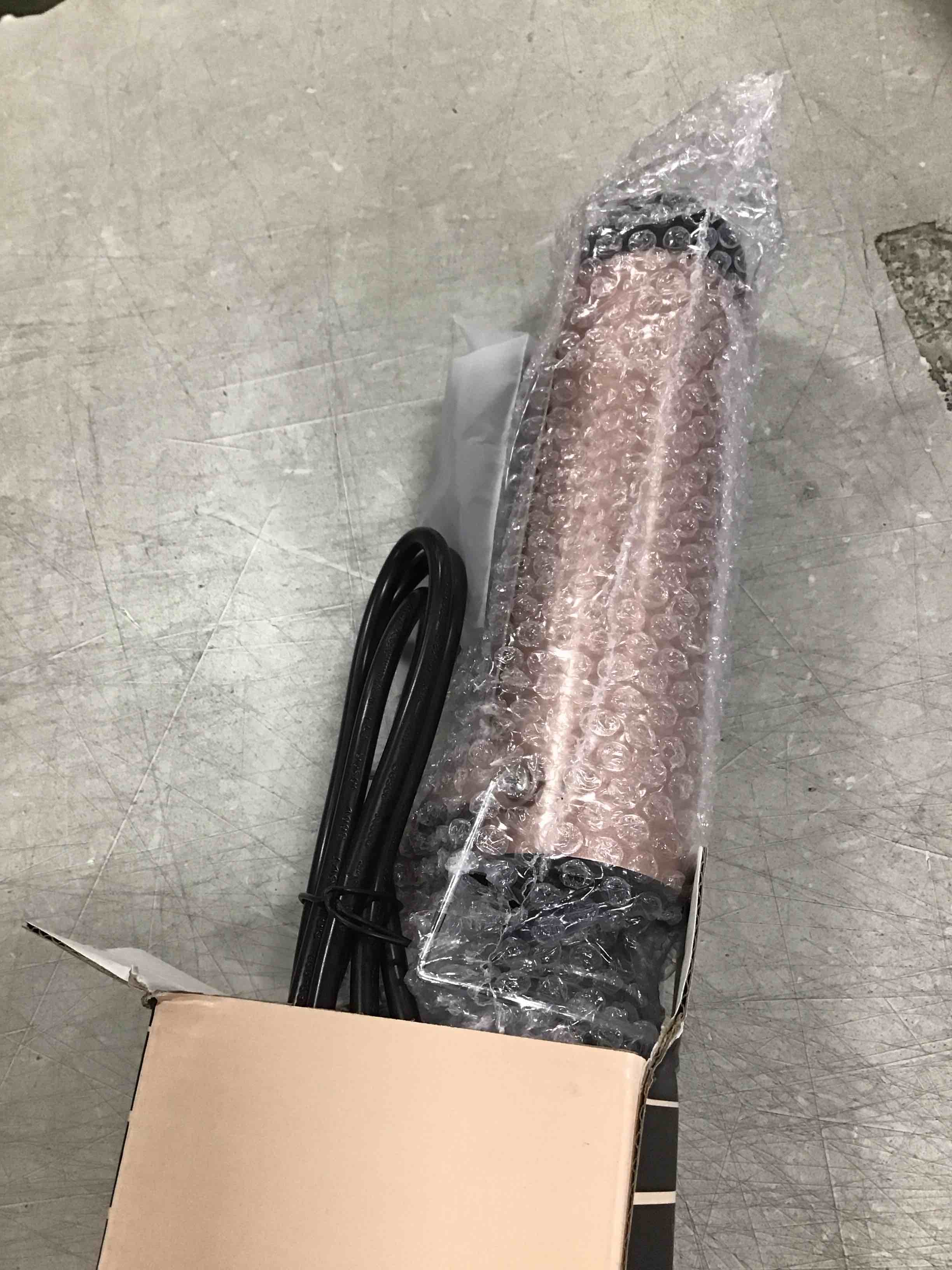 https://s3.amazonaws.com/lotting-images-prod/bidfta/RED6331254_1712935235989.jpeg