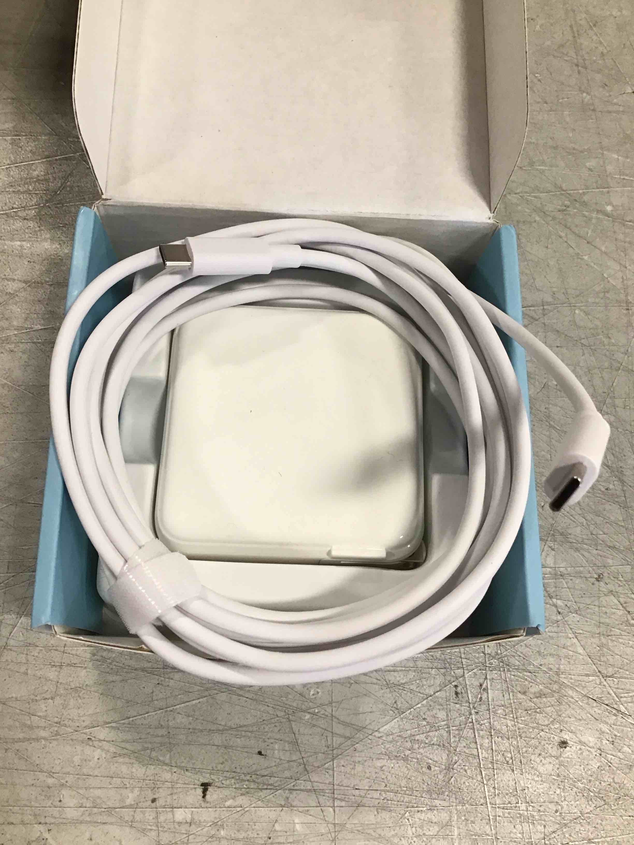 https://s3.amazonaws.com/lotting-images-prod/bidfta/RED6331278_1712936994354.jpeg