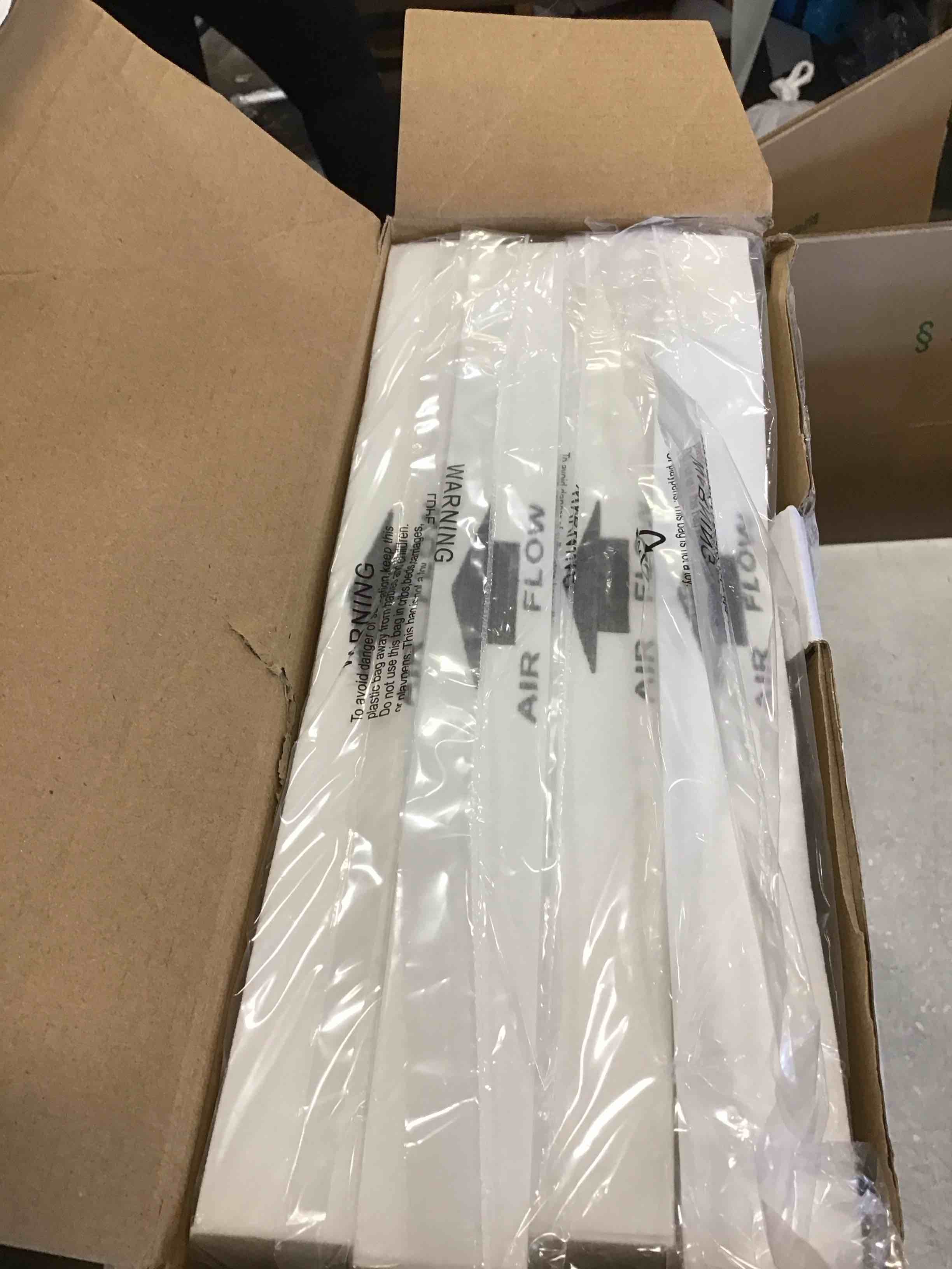 https://s3.amazonaws.com/lotting-images-prod/bidfta/RED6331432_1713192446422.jpeg