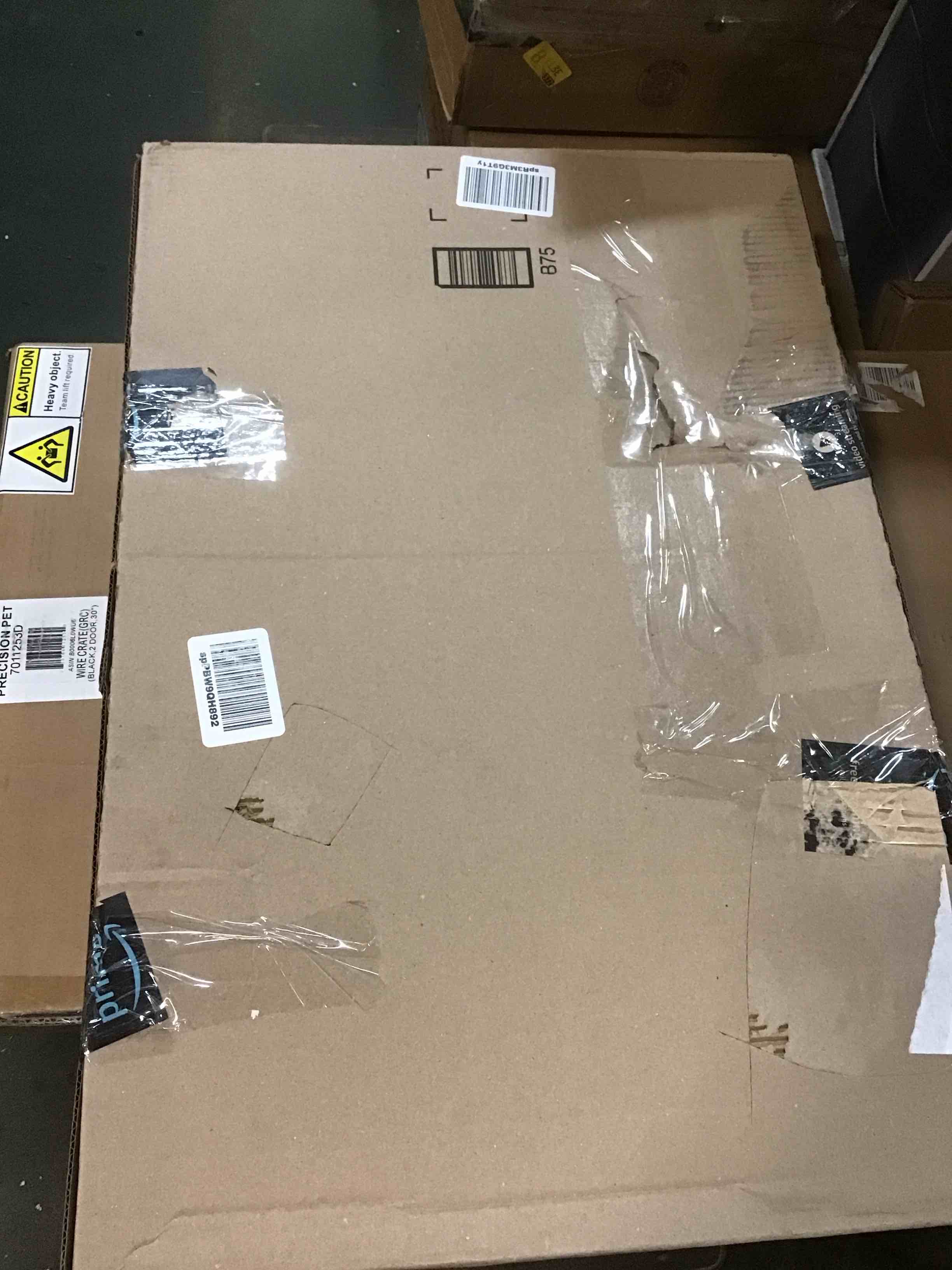https://s3.amazonaws.com/lotting-images-prod/bidfta/RED6332190_1711567580600.jpeg