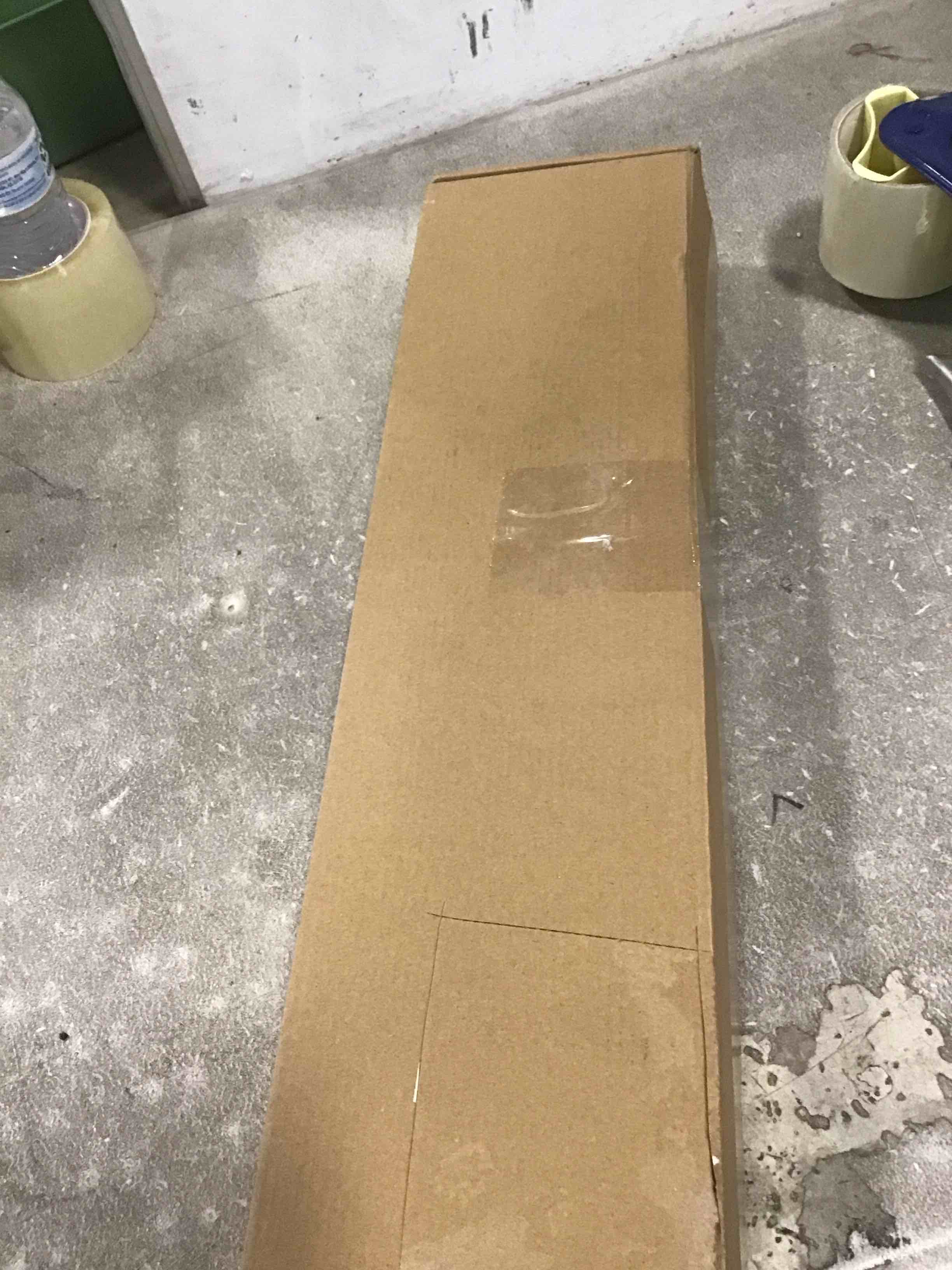 https://s3.amazonaws.com/lotting-images-prod/bidfta/RED6332272_1711637570306.jpeg