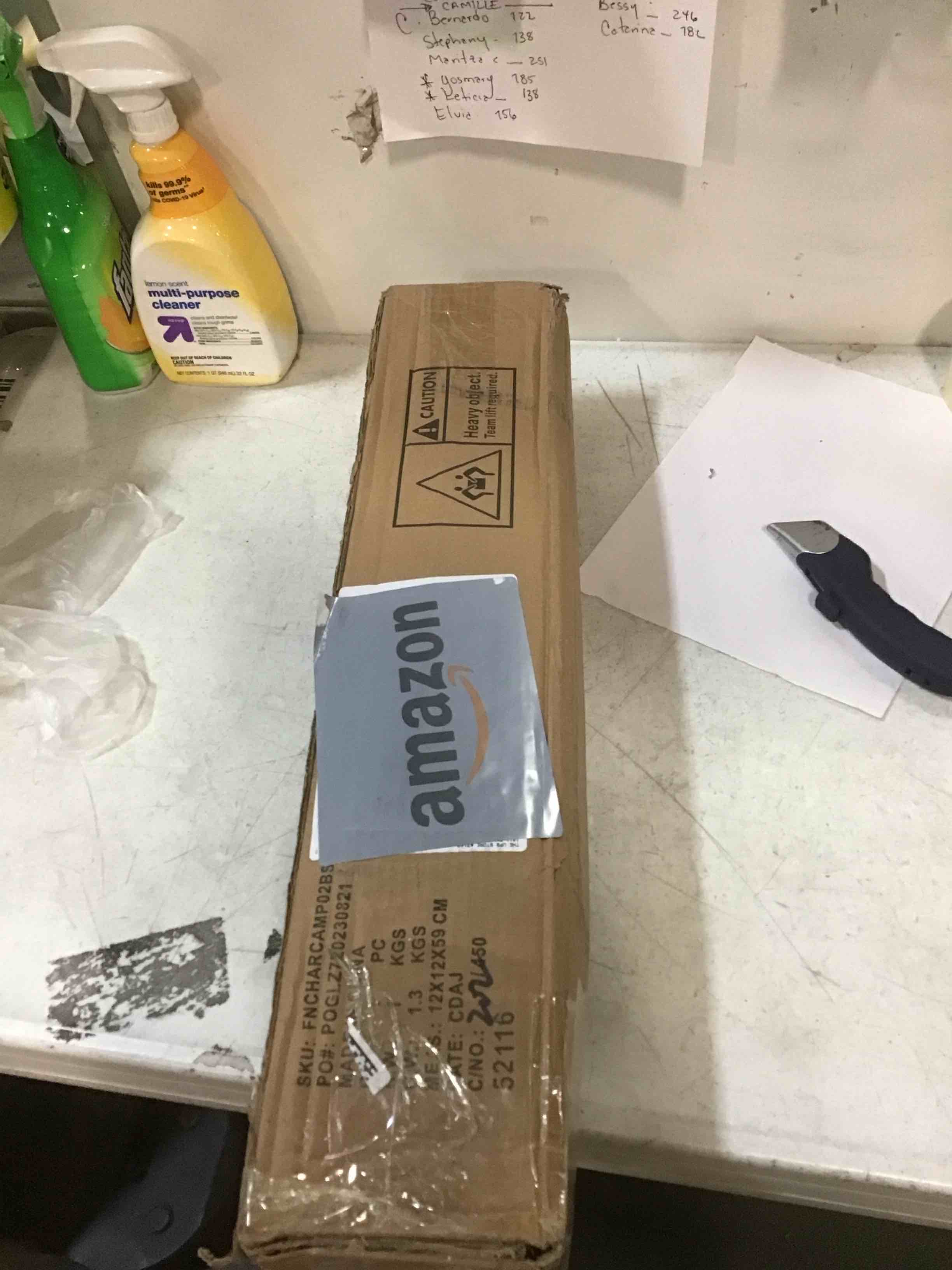 https://s3.amazonaws.com/lotting-images-prod/bidfta/RED6332474_1711723877659.jpeg