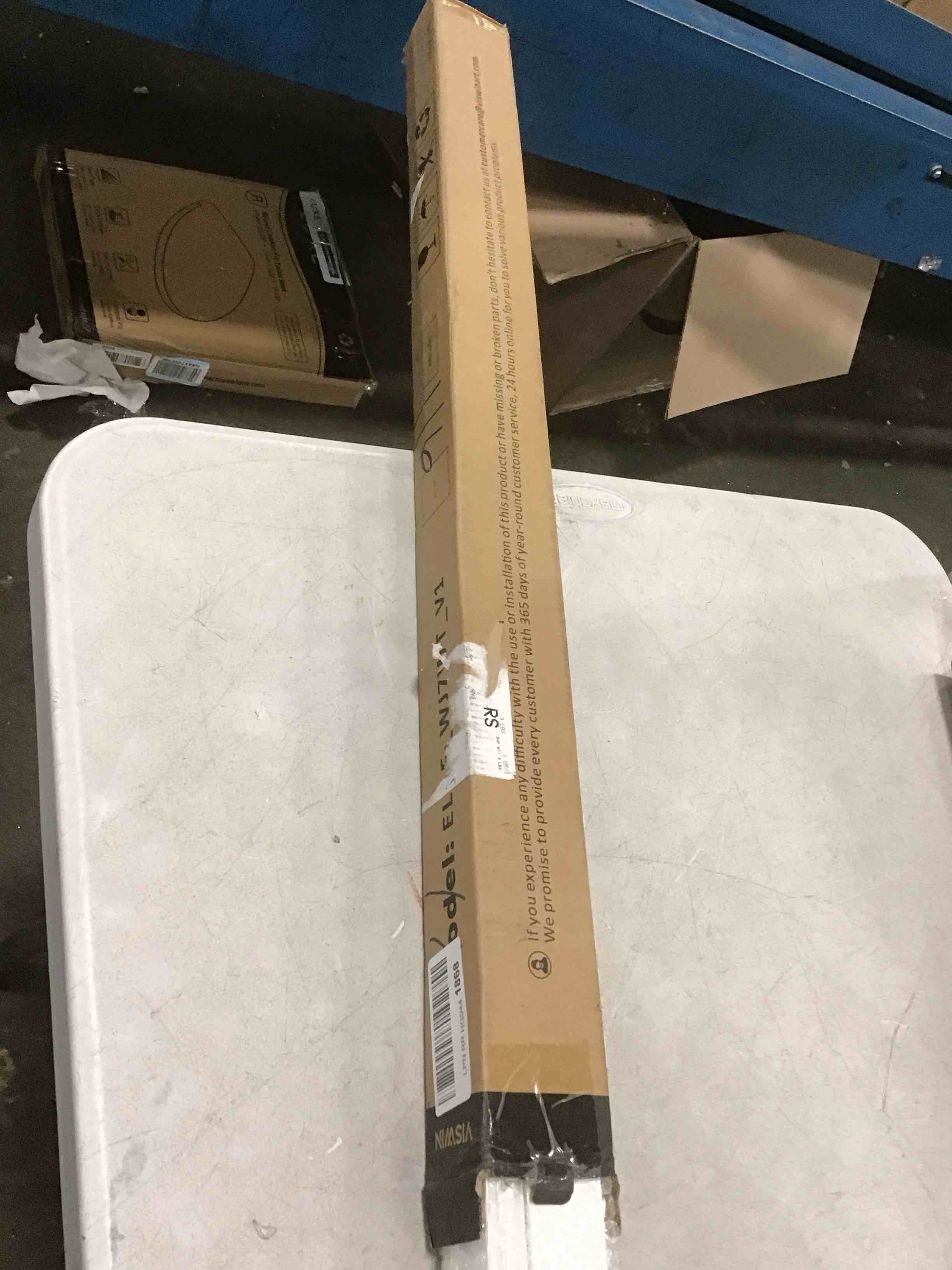 https://s3.amazonaws.com/lotting-images-prod/bidfta/RED6332941_1712079474558.jpeg