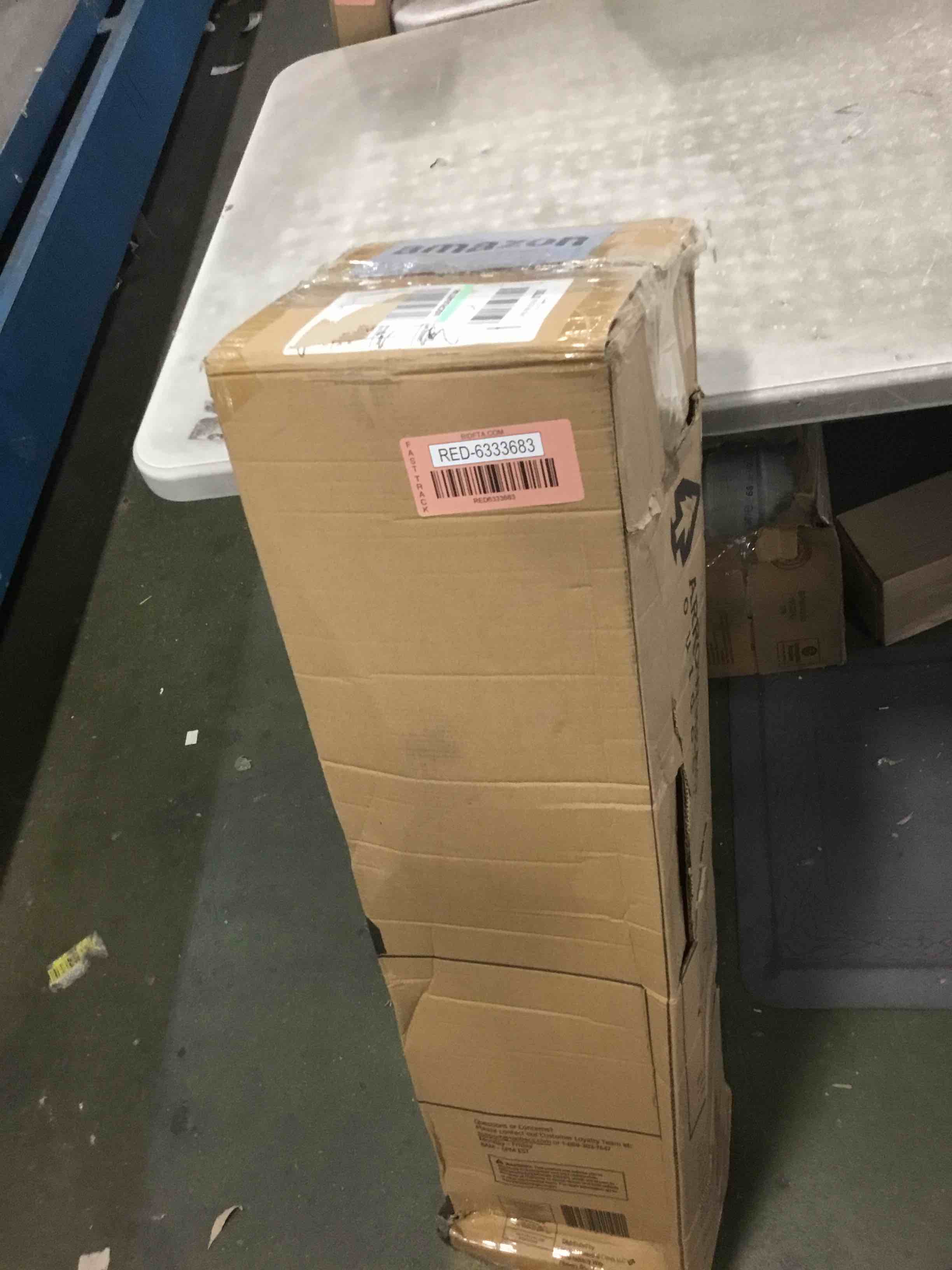 https://s3.amazonaws.com/lotting-images-prod/bidfta/RED6333683_1711720253936.jpeg