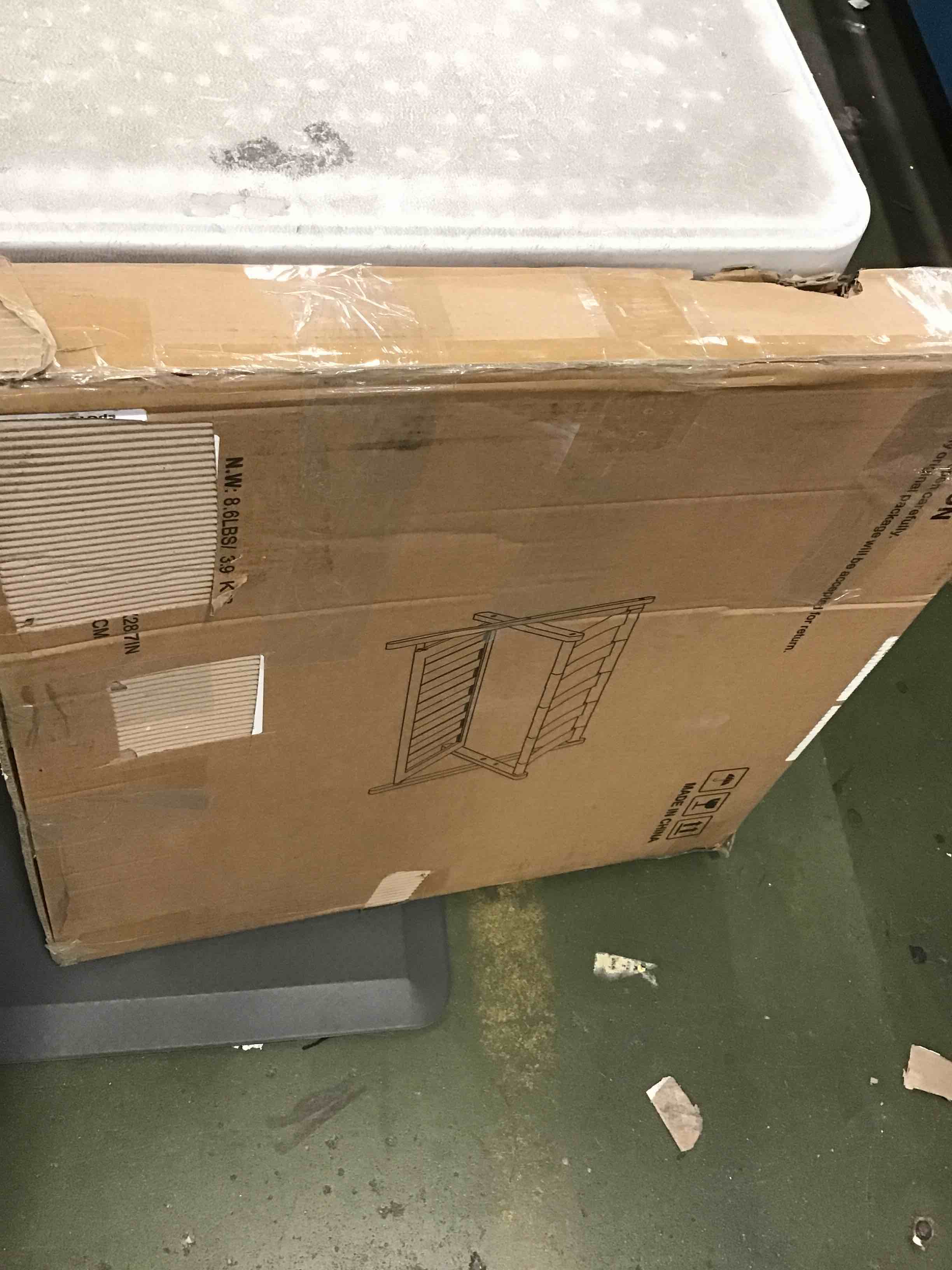 https://s3.amazonaws.com/lotting-images-prod/bidfta/RED6334011_1711994555312.jpeg