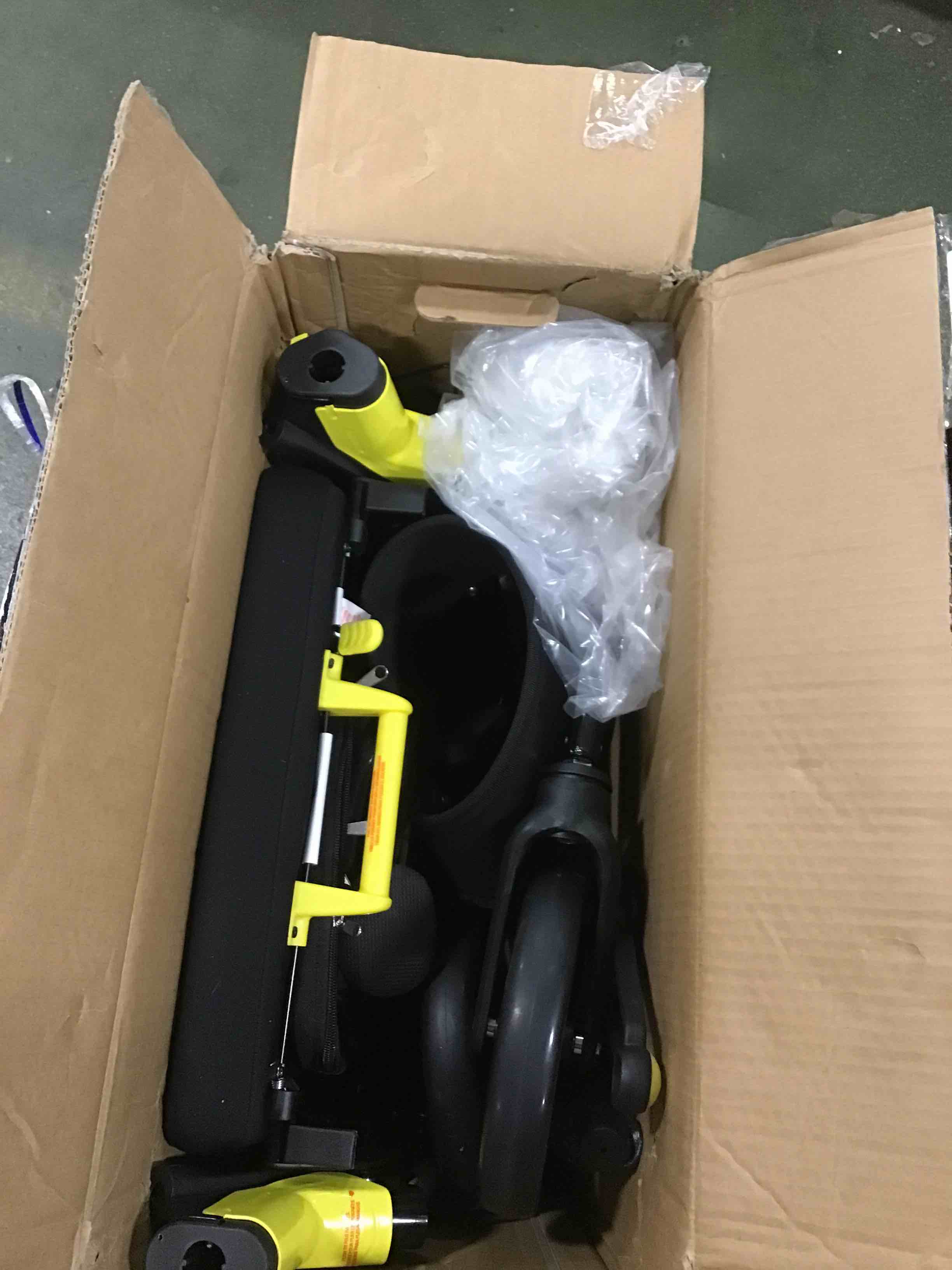 https://s3.amazonaws.com/lotting-images-prod/bidfta/RED6334095_1712059625681.jpeg