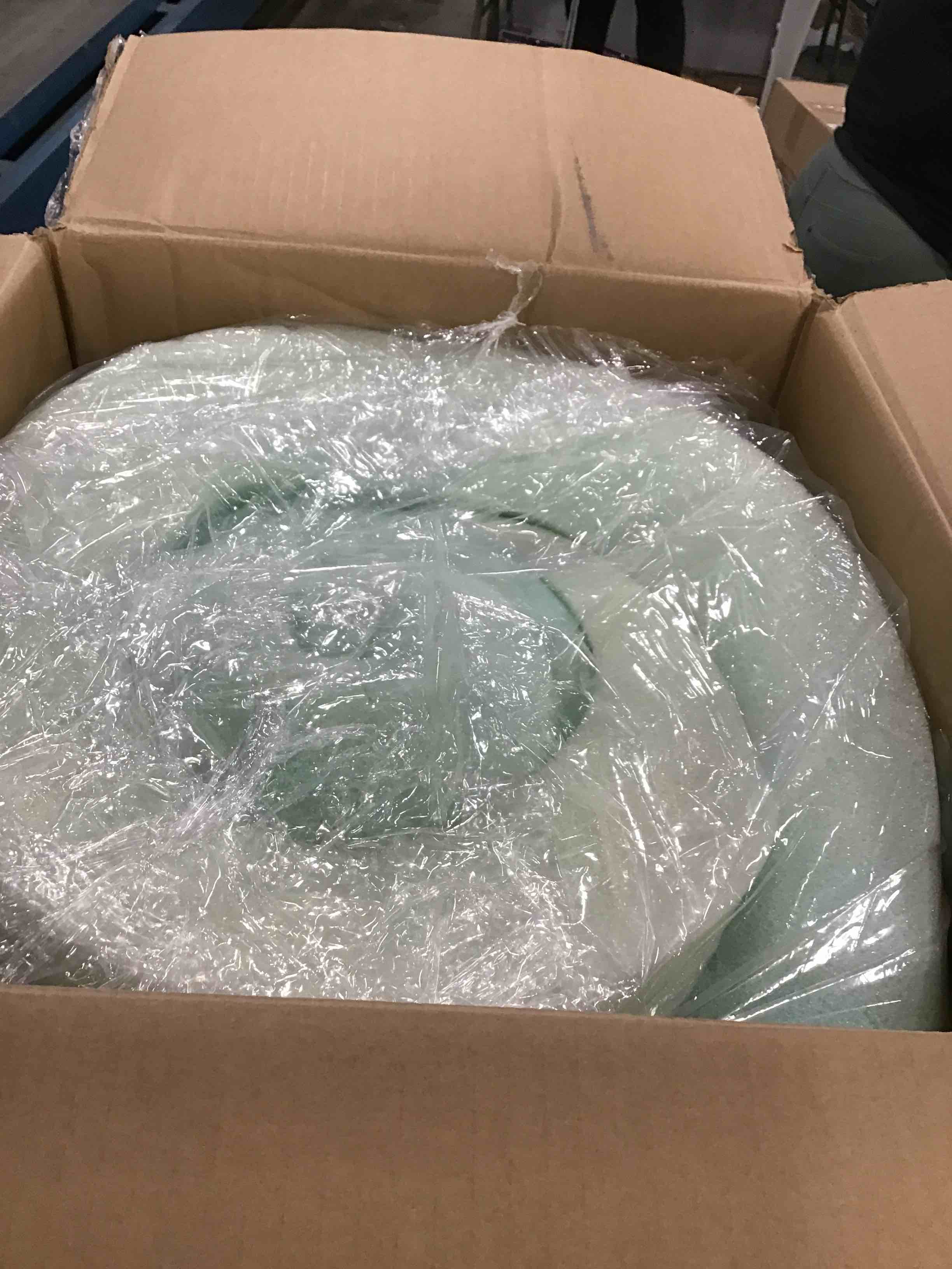 https://s3.amazonaws.com/lotting-images-prod/bidfta/RED6334113_1712061069688.jpeg