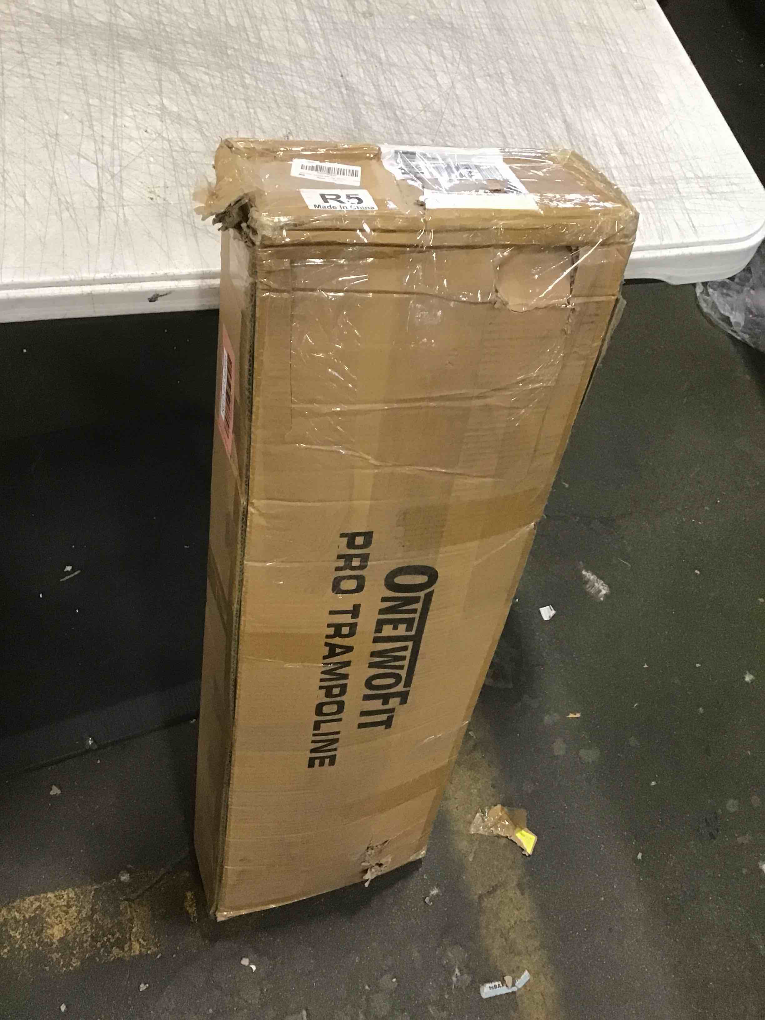 https://s3.amazonaws.com/lotting-images-prod/bidfta/RED6334866_1712324724413.jpeg