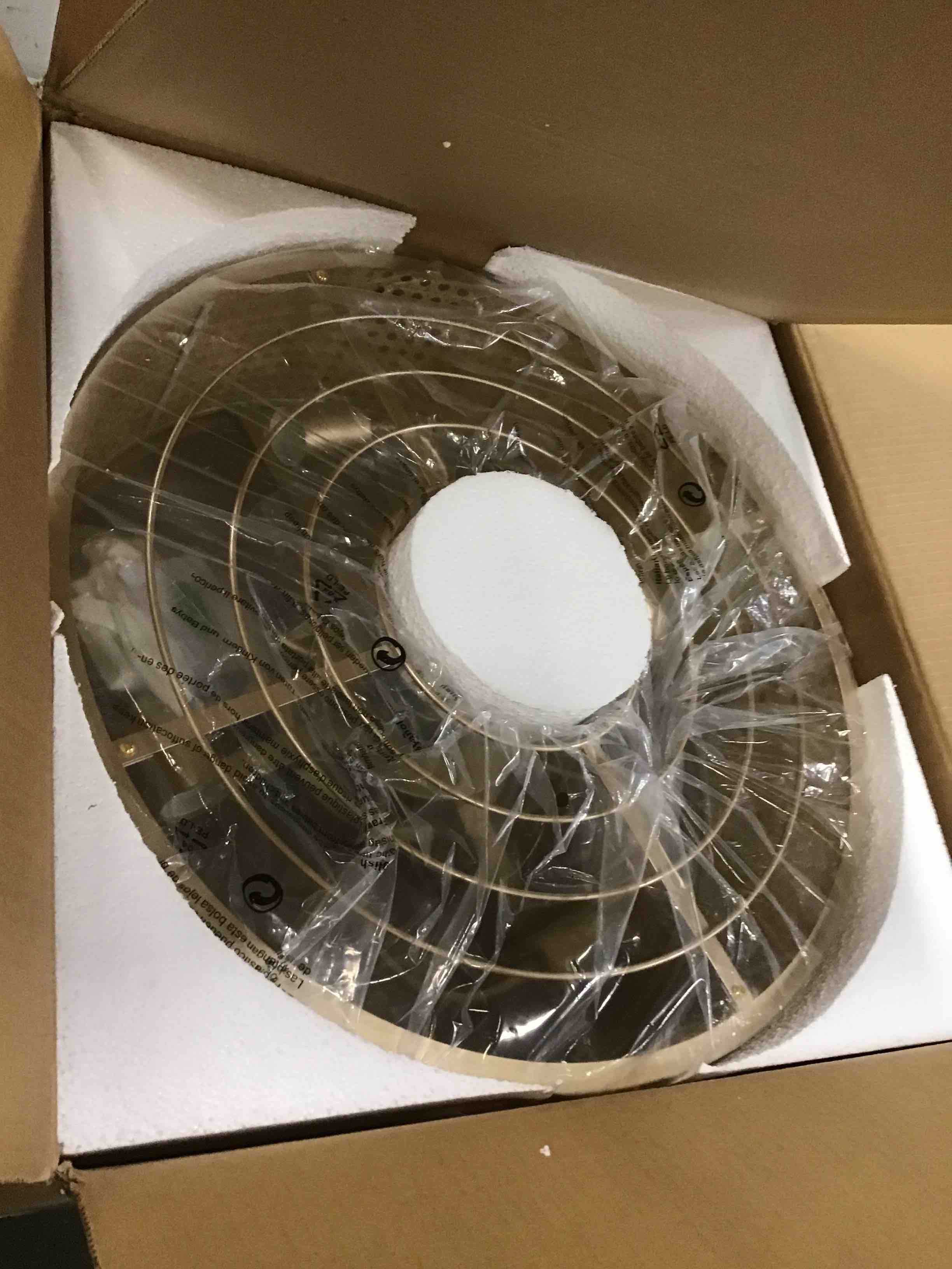 https://s3.amazonaws.com/lotting-images-prod/bidfta/RED6334913_1712331756505.jpeg
