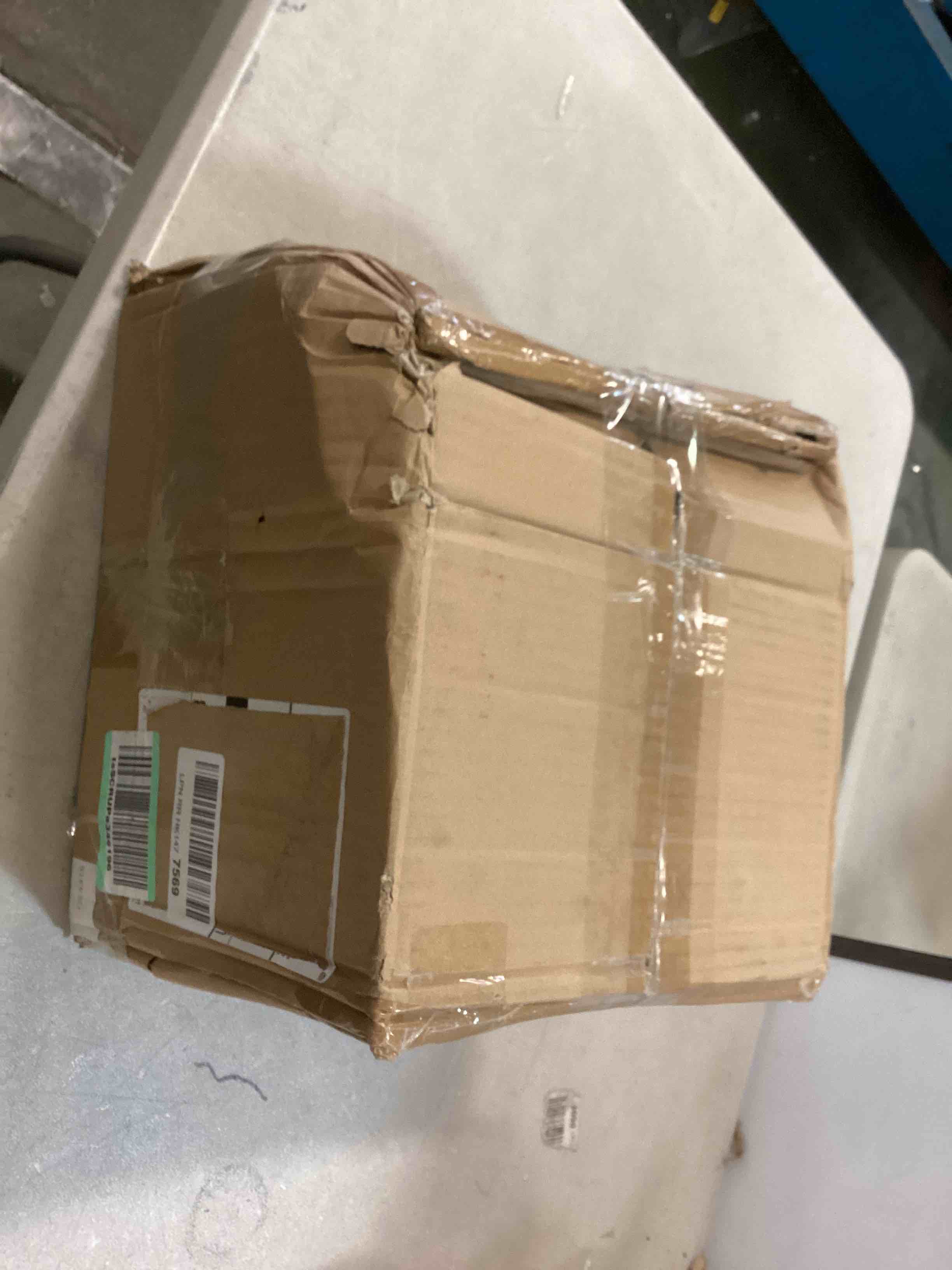 https://s3.amazonaws.com/lotting-images-prod/bidfta/RED6335087_1711641568259.jpeg