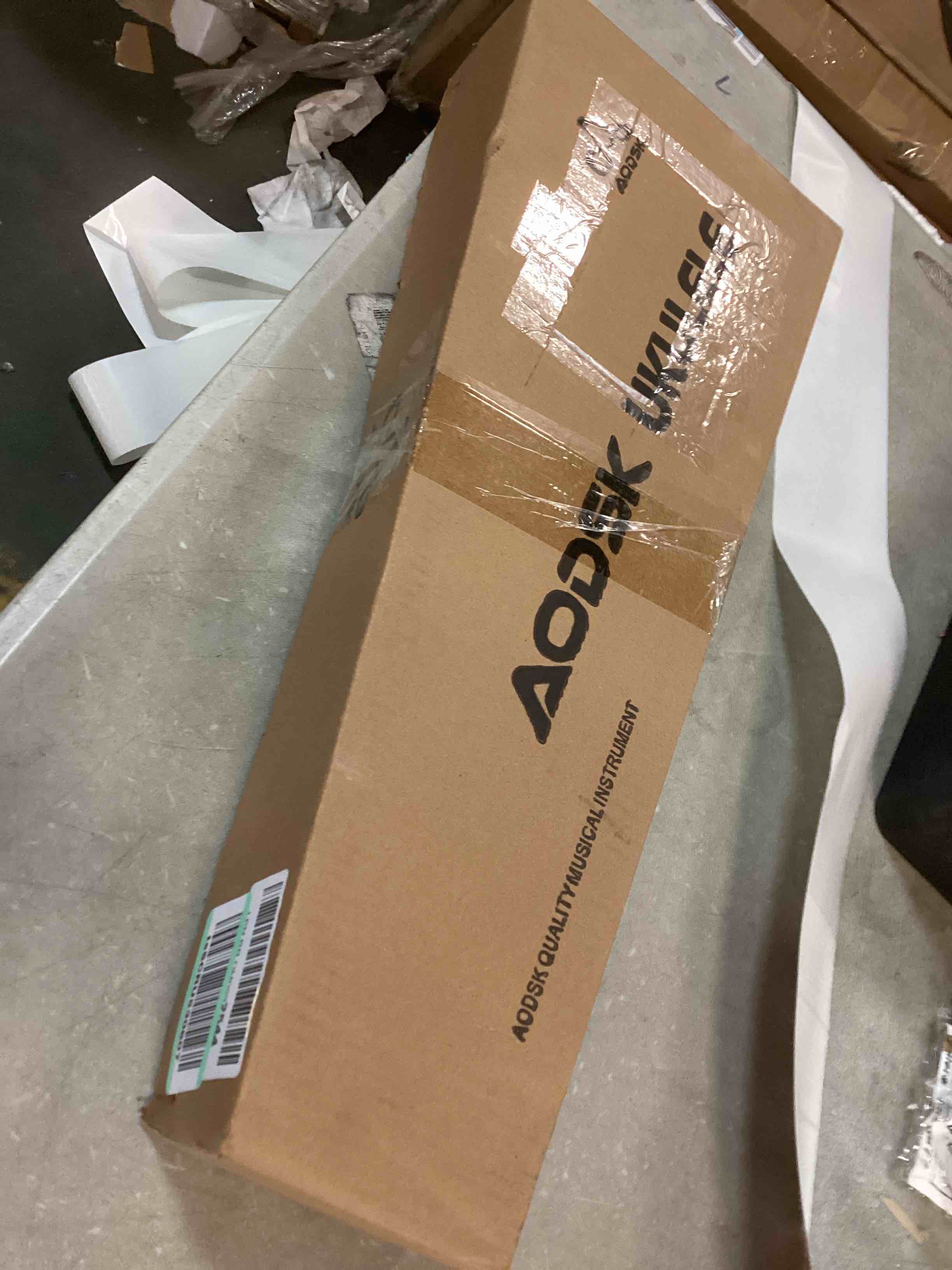 https://s3.amazonaws.com/lotting-images-prod/bidfta/RED6335377_1711733237701.jpeg