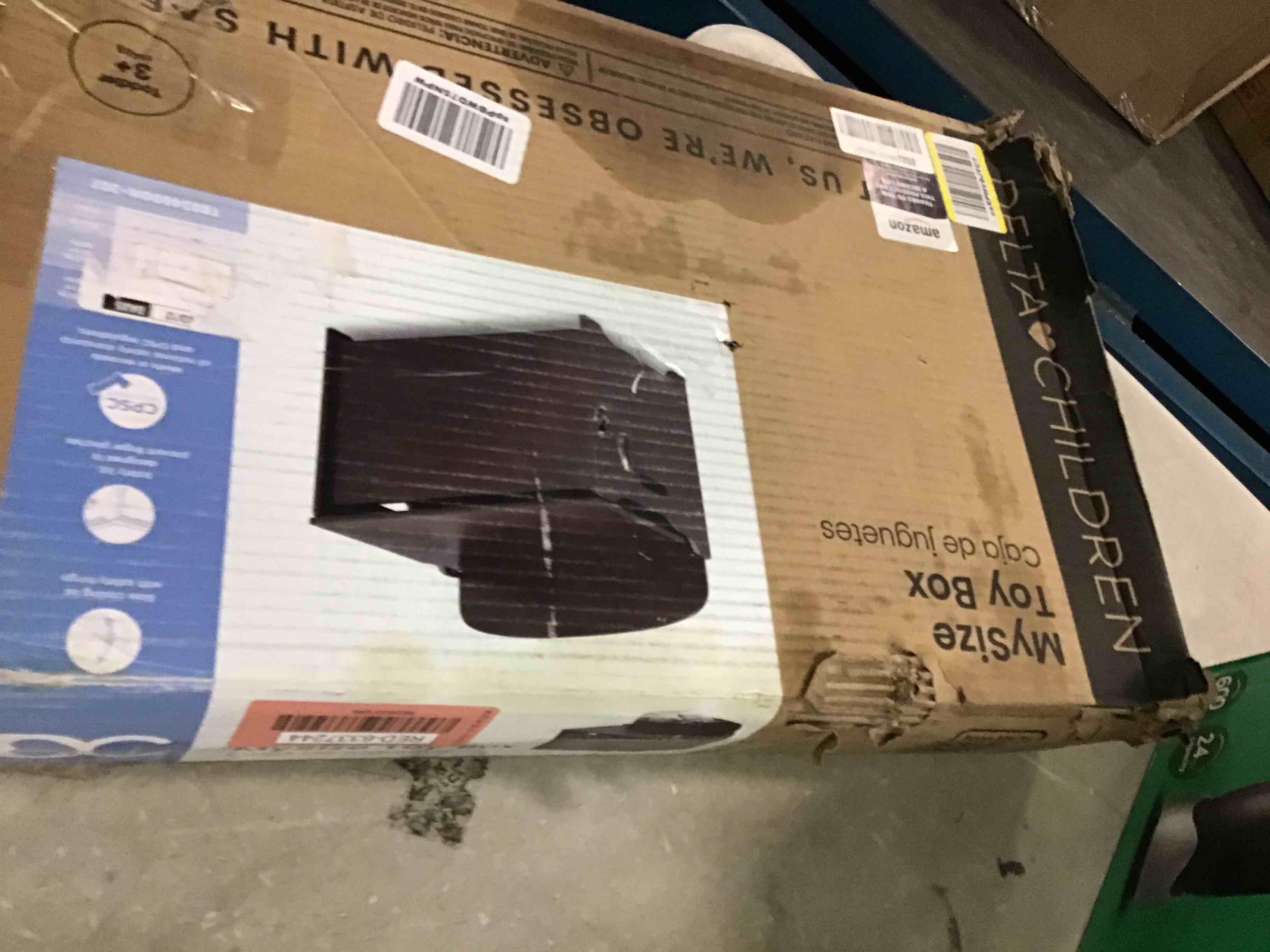 https://s3.amazonaws.com/lotting-images-prod/bidfta/RED6337244_1713540095904.jpeg