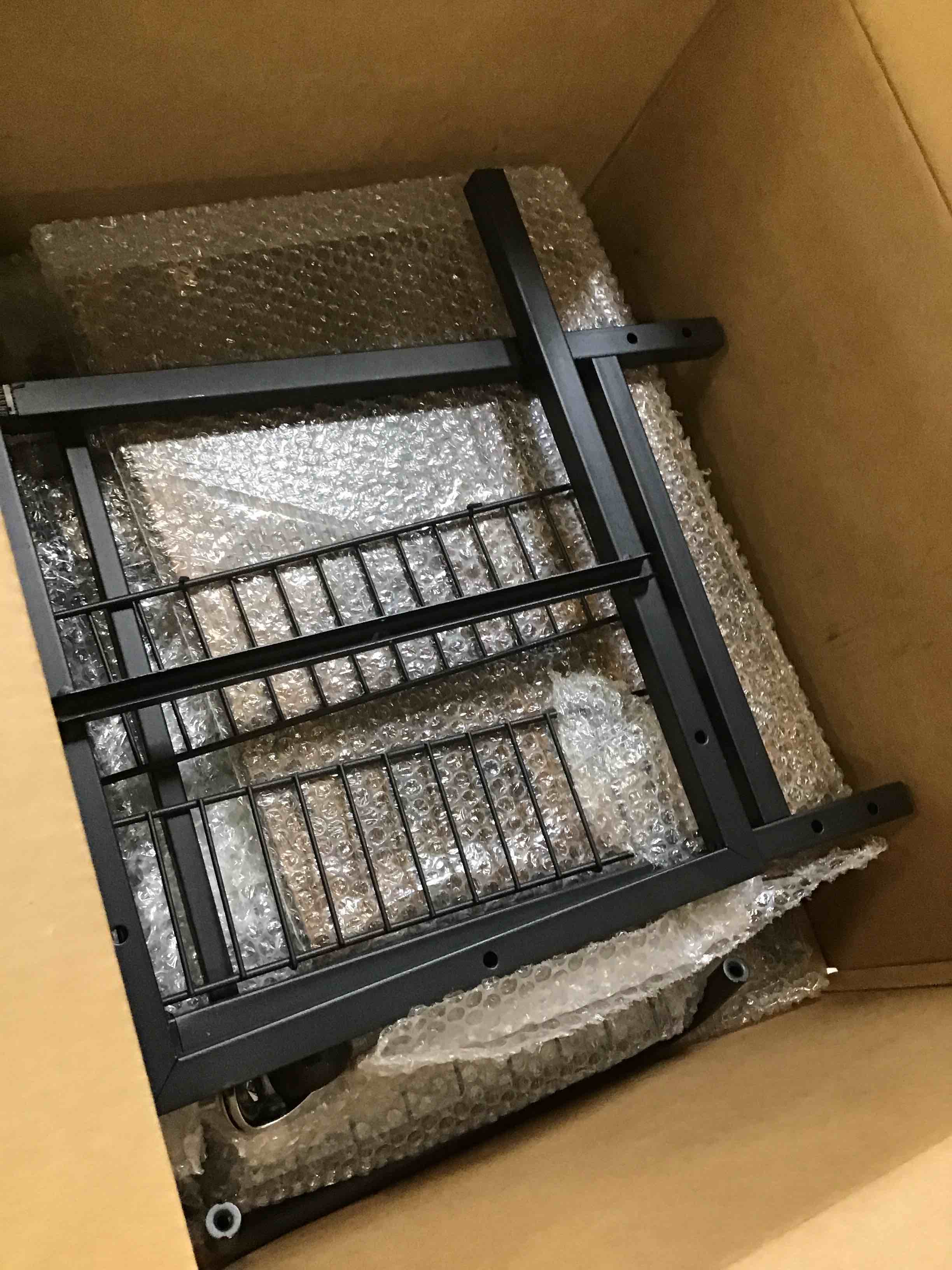 https://s3.amazonaws.com/lotting-images-prod/bidfta/RED6337870_1713988133033.jpeg