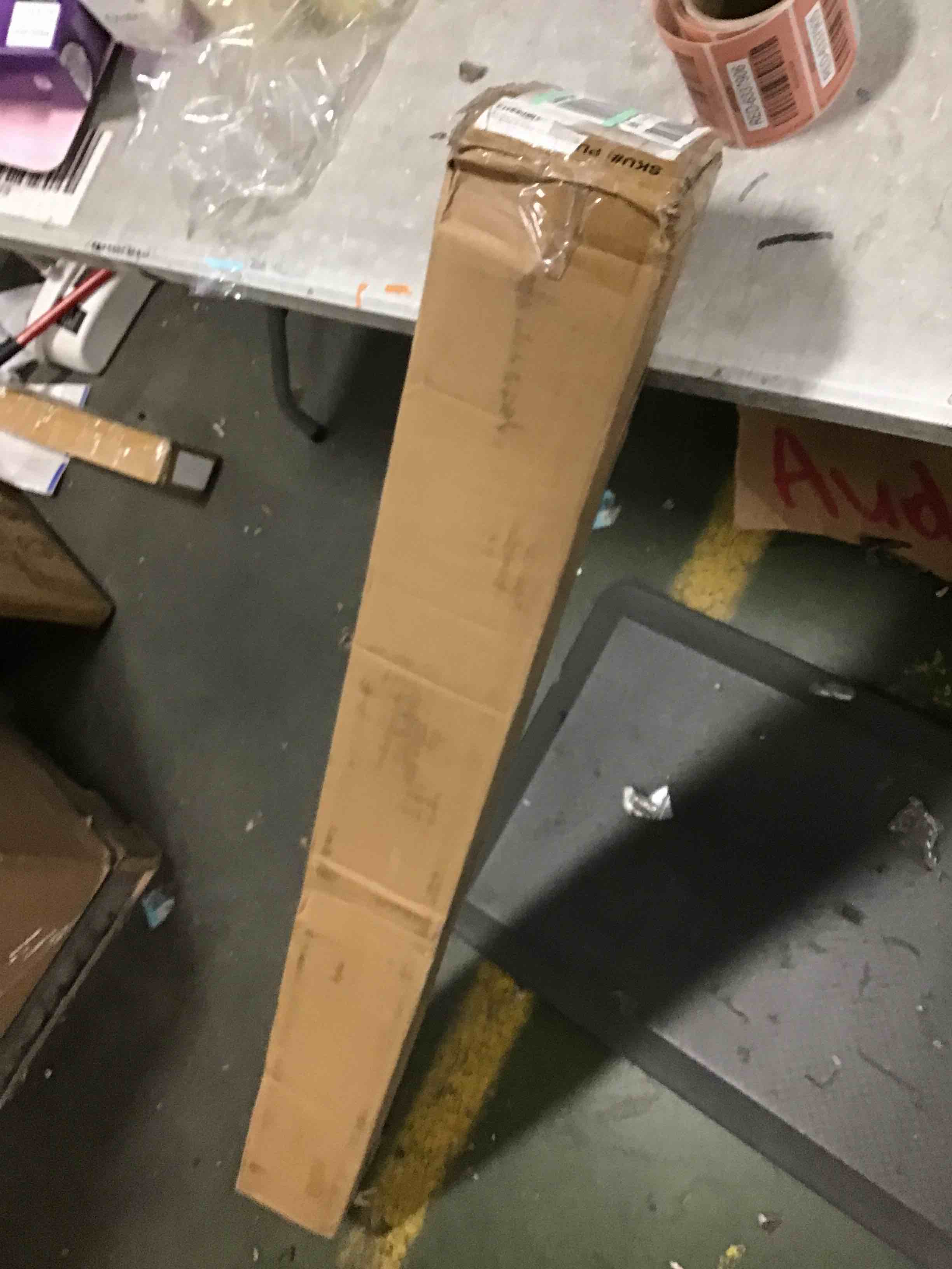 https://s3.amazonaws.com/lotting-images-prod/bidfta/RED6337904_1714042996455.jpeg