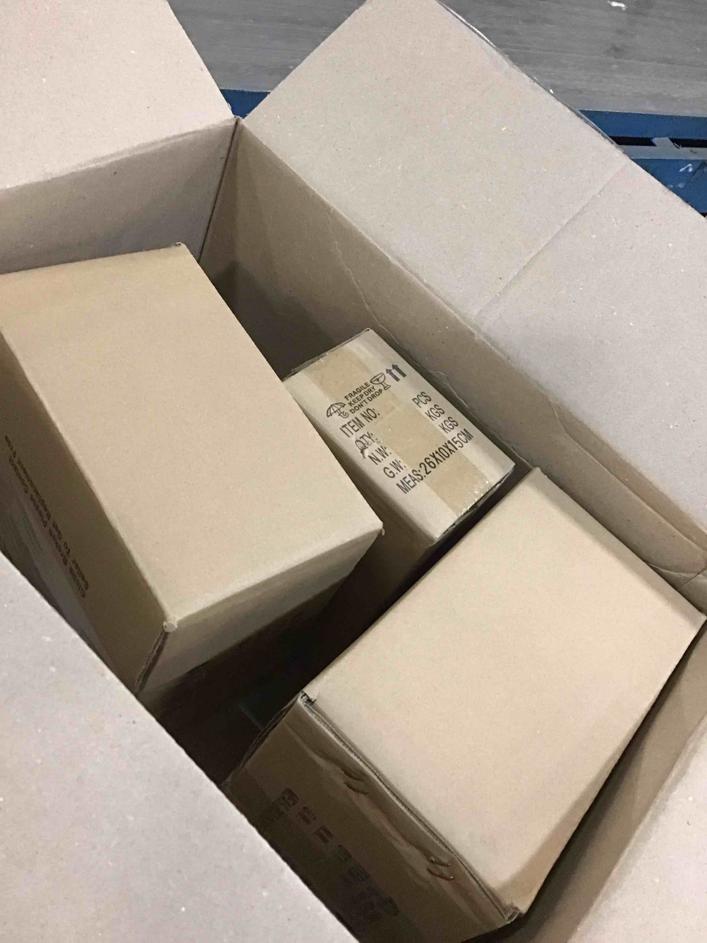 https://s3.amazonaws.com/lotting-images-prod/bidfta/RED6340200_1712320832190.jpeg