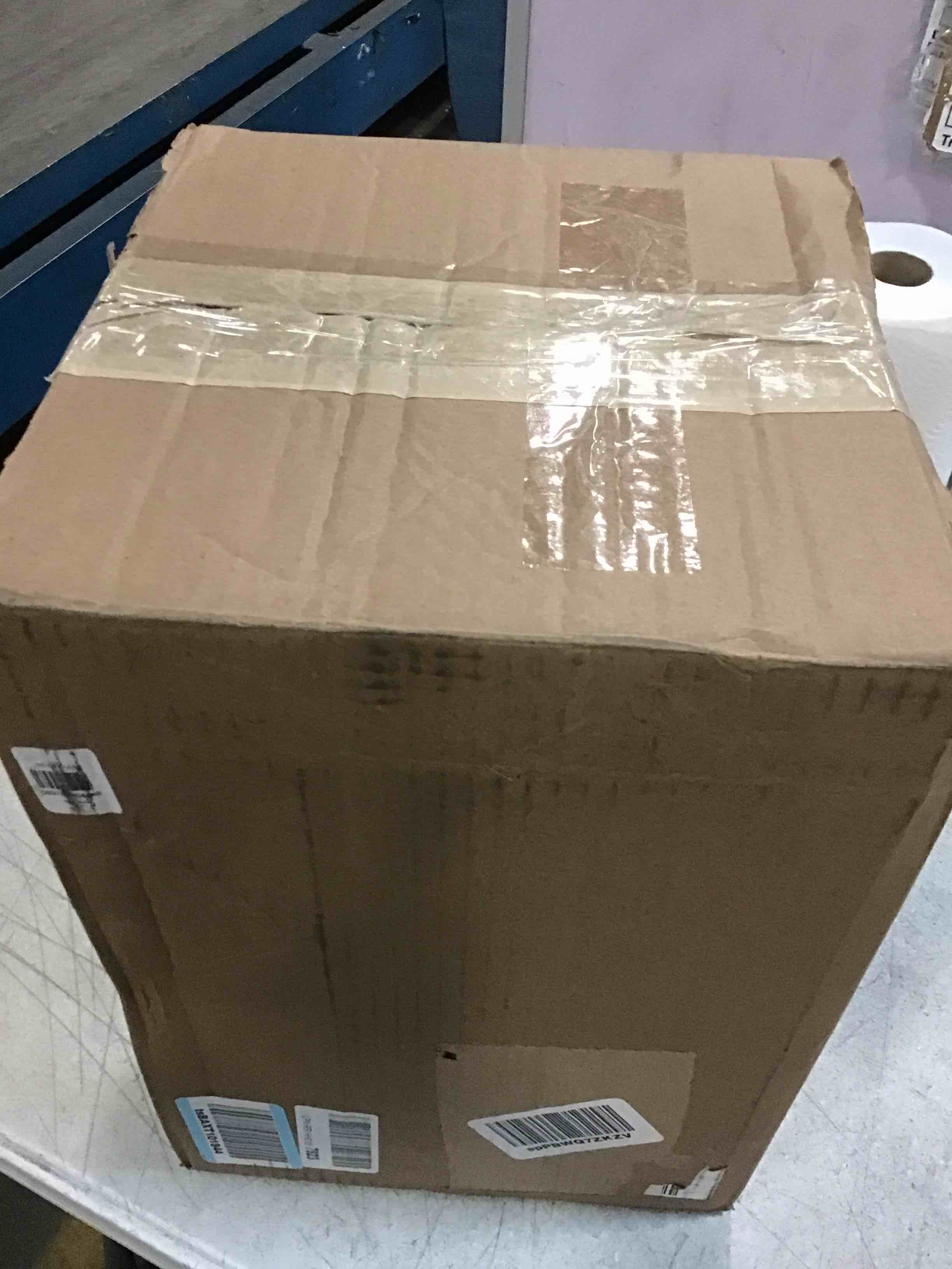 https://s3.amazonaws.com/lotting-images-prod/bidfta/RED6340305_1712338095951.jpeg