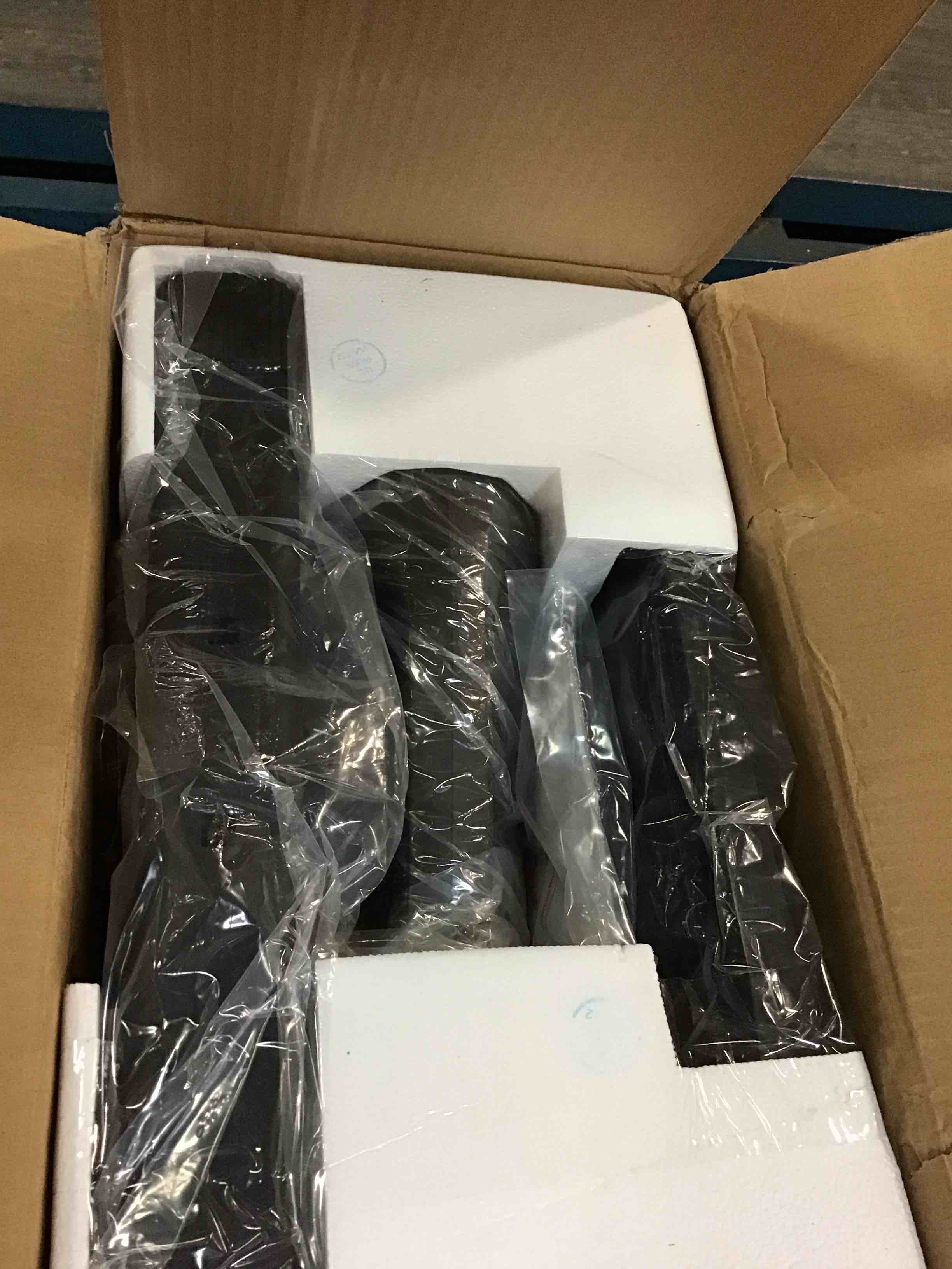 https://s3.amazonaws.com/lotting-images-prod/bidfta/RED6340384_1712348063074.jpeg