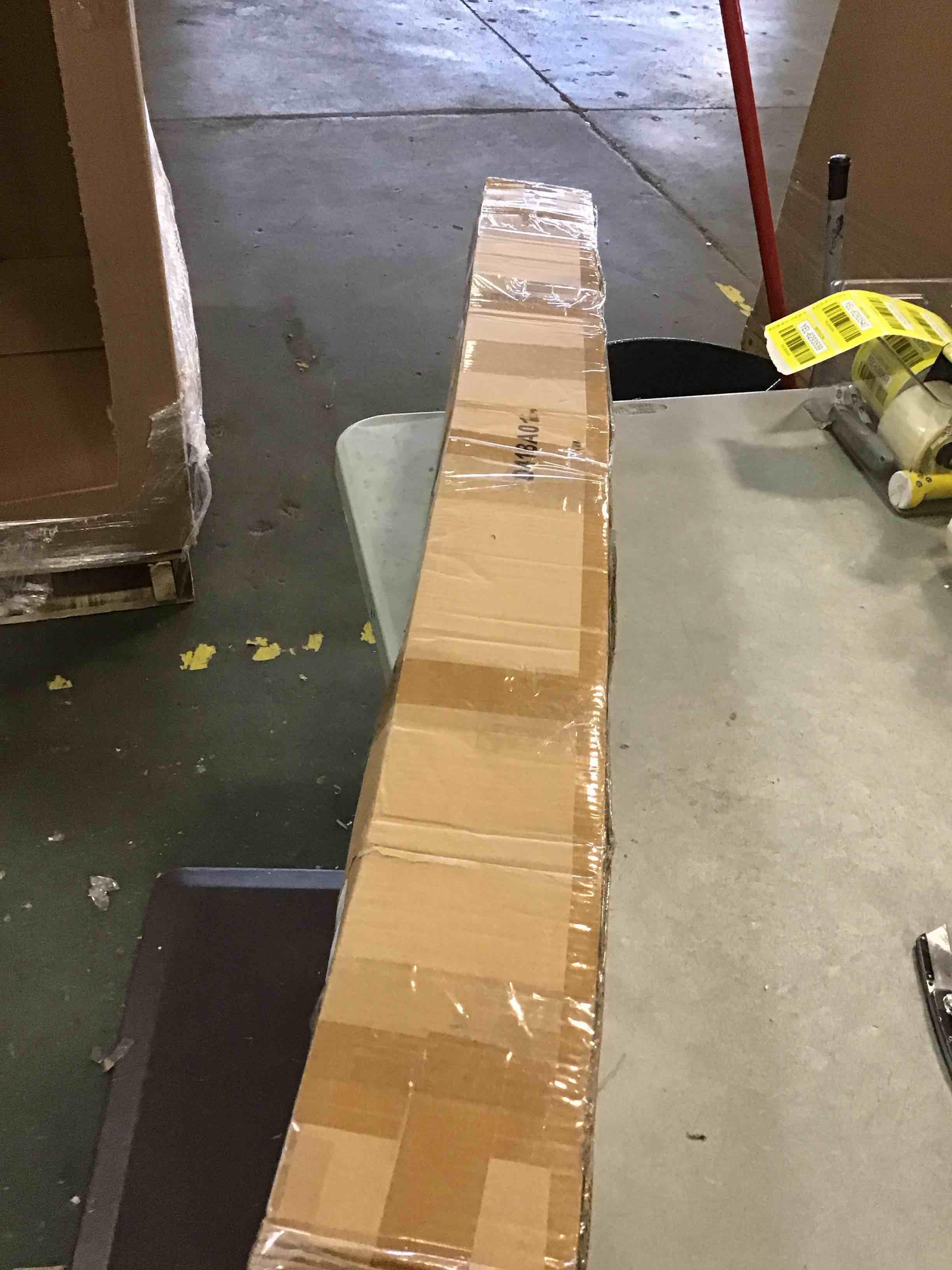 https://s3.amazonaws.com/lotting-images-prod/bidfta/RED6340528_1712508951075.jpeg