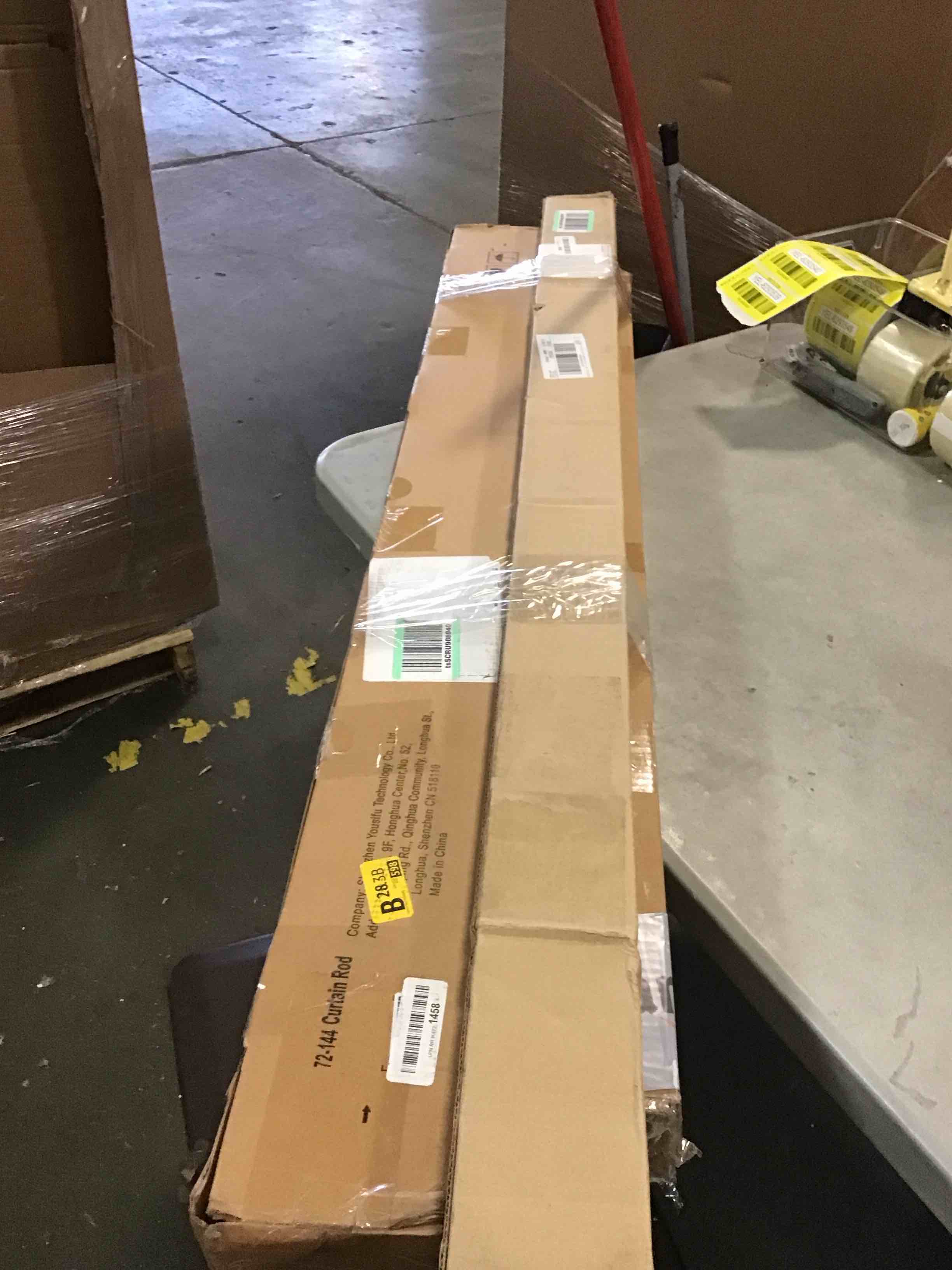https://s3.amazonaws.com/lotting-images-prod/bidfta/RED6340540_1712511029684.jpeg