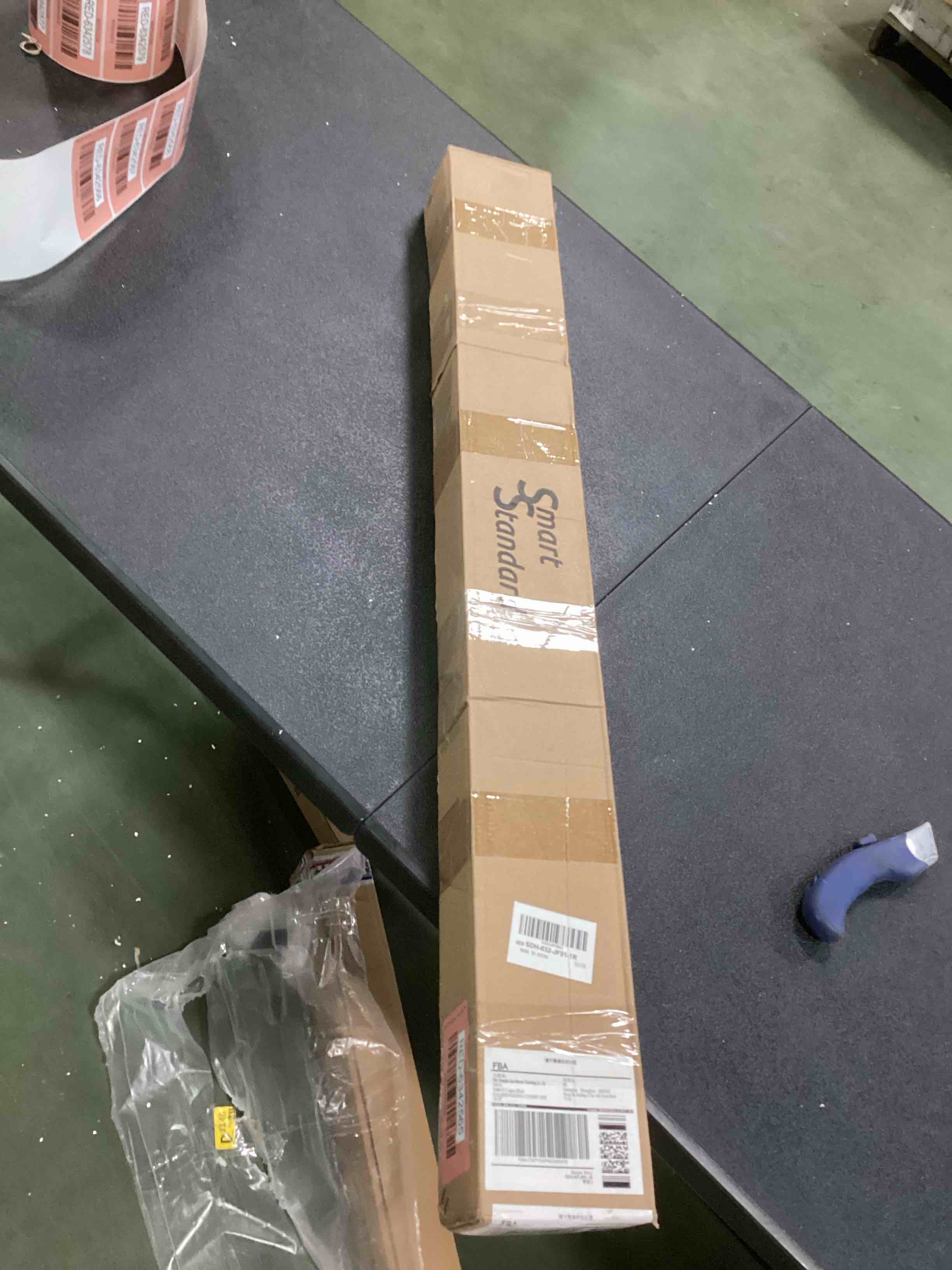 https://s3.amazonaws.com/lotting-images-prod/bidfta/RED6342565_1711475555548.jpeg