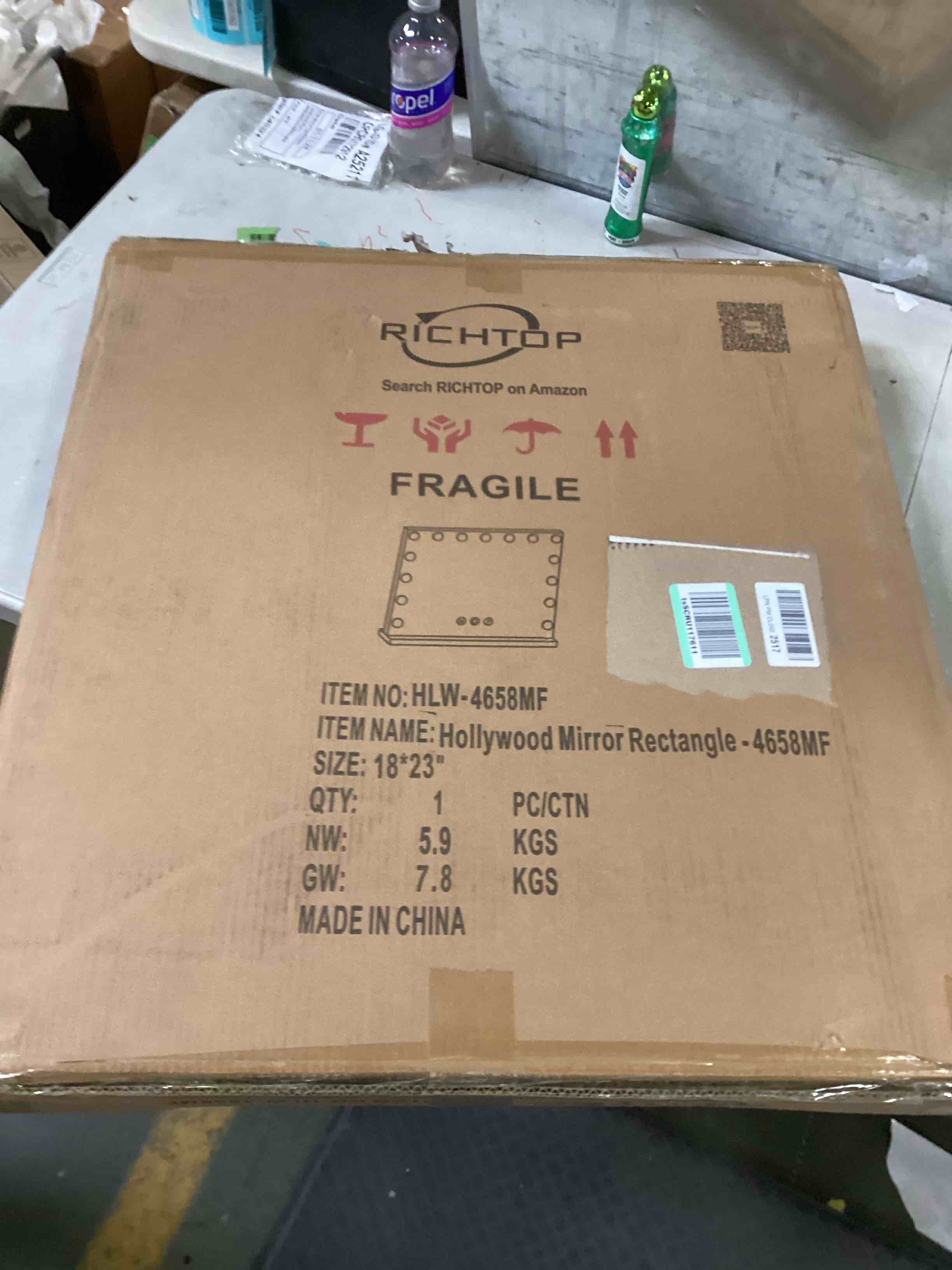 https://s3.amazonaws.com/lotting-images-prod/bidfta/RED6342811_1711636275294.jpeg