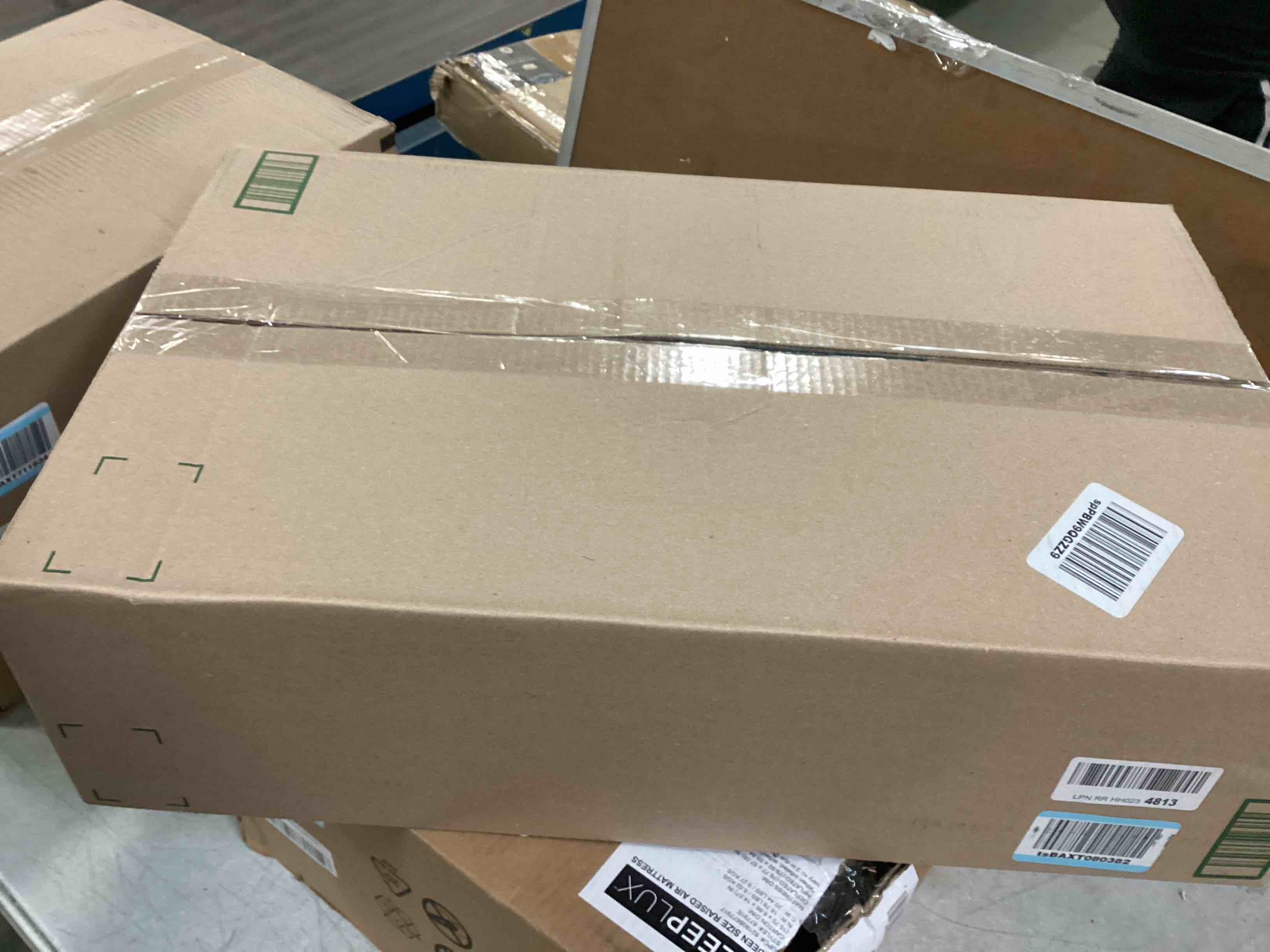 https://s3.amazonaws.com/lotting-images-prod/bidfta/RED6342992_1711719693642.jpeg