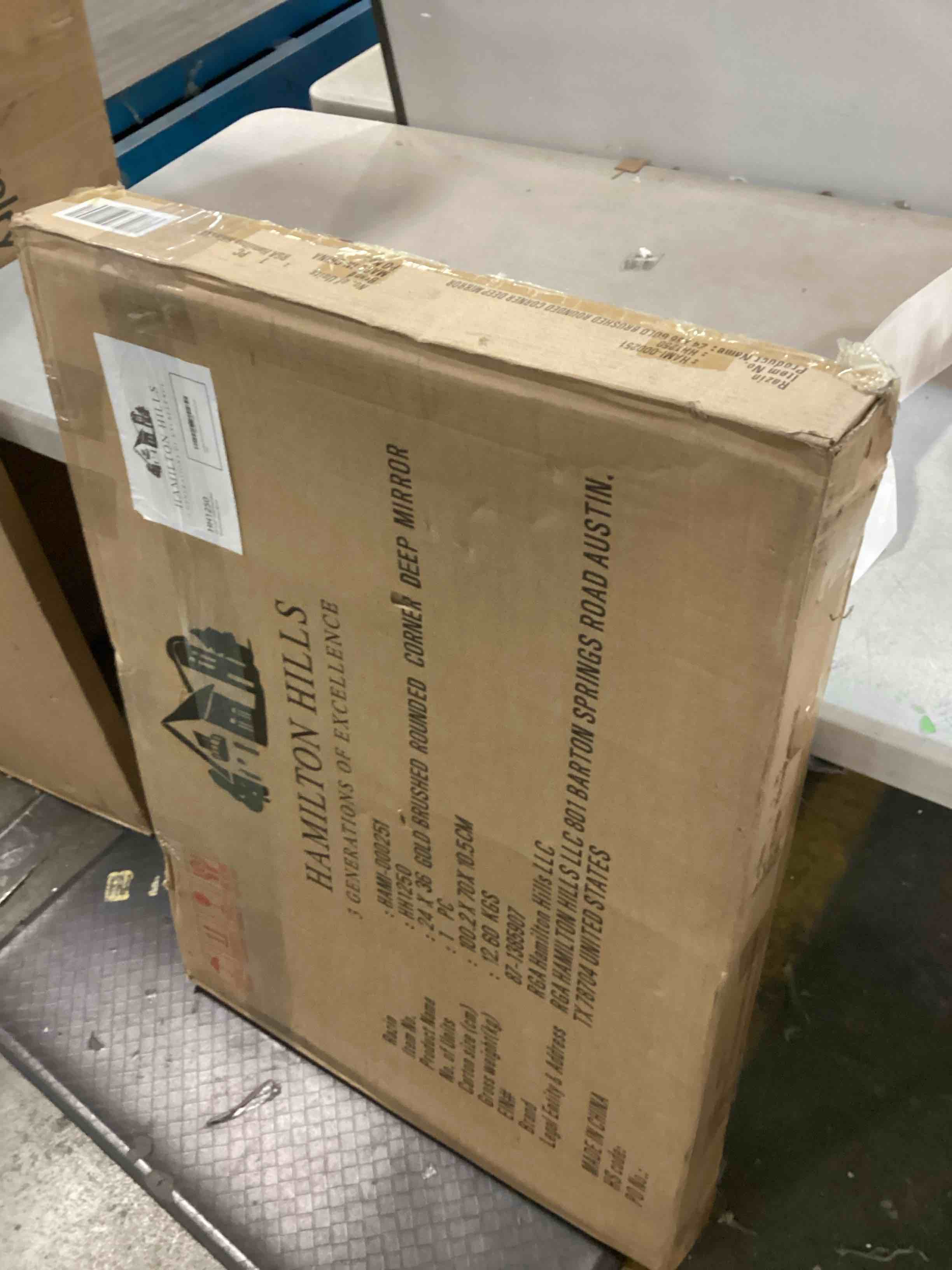 https://s3.amazonaws.com/lotting-images-prod/bidfta/RED6343413_1712079138042.jpeg