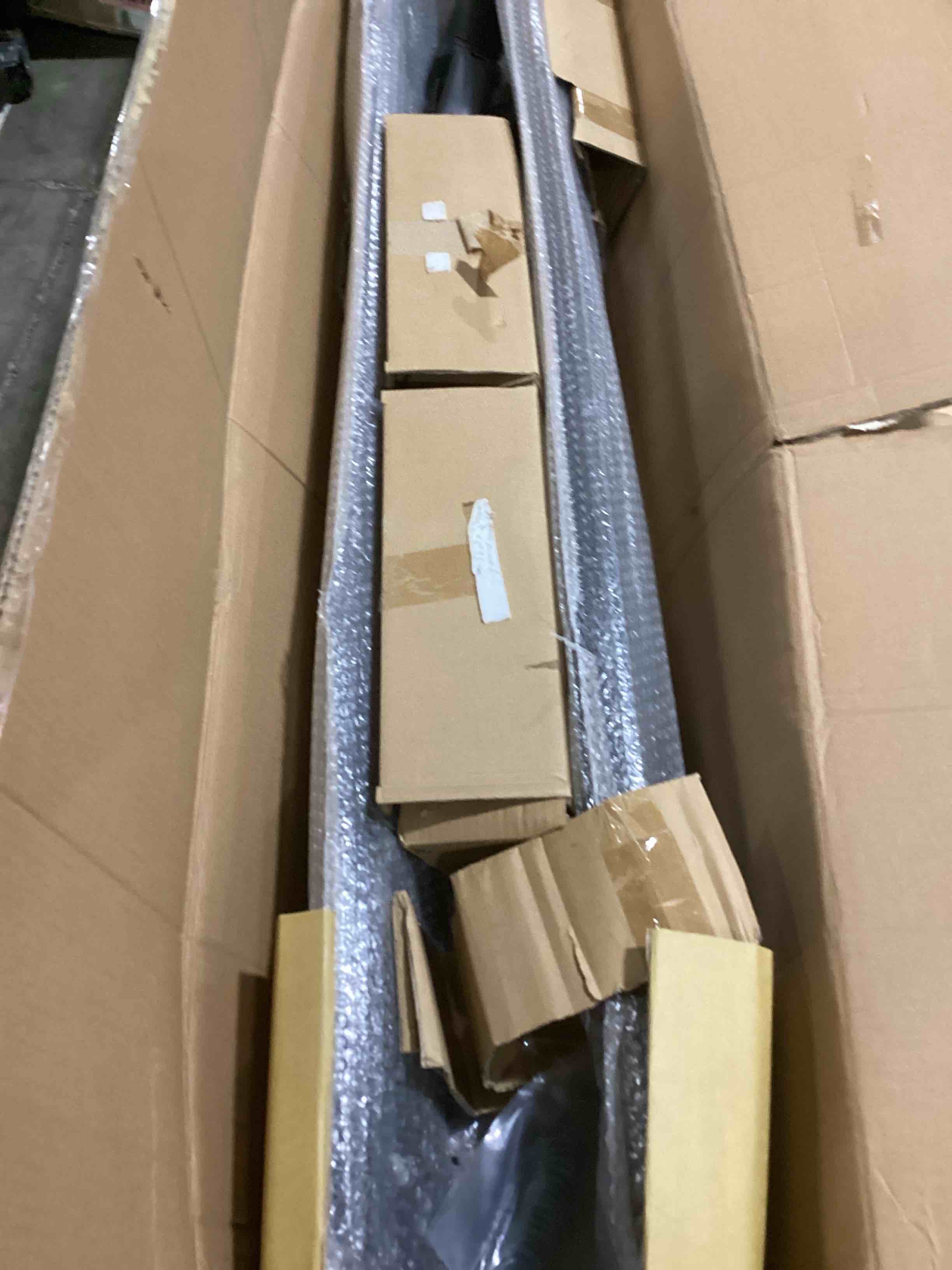 https://s3.amazonaws.com/lotting-images-prod/bidfta/RED6345024_1716302549529.jpeg