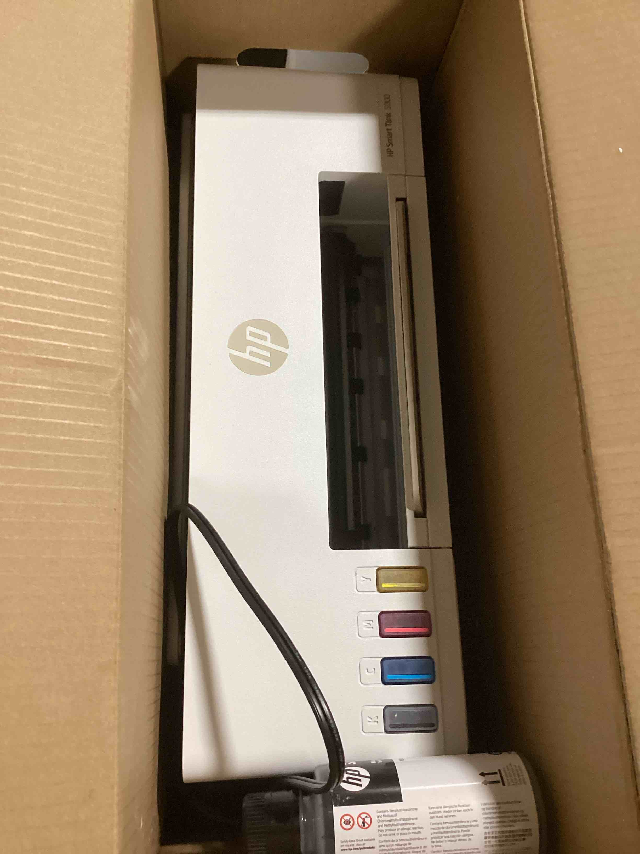 https://s3.amazonaws.com/lotting-images-prod/bidfta/RED6345965_1713980179770.jpeg