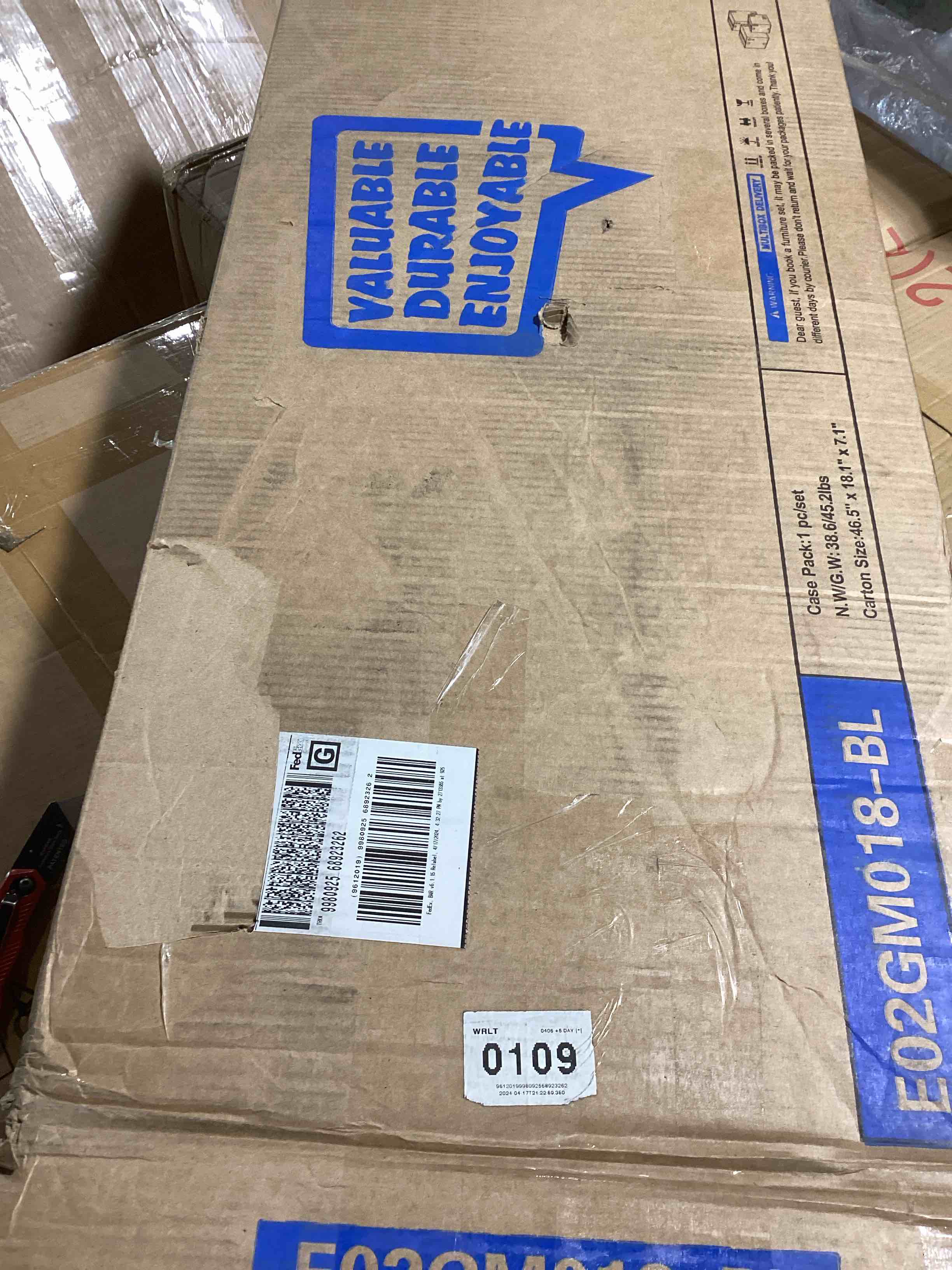 https://s3.amazonaws.com/lotting-images-prod/bidfta/RED6346197_1714142425202.jpeg