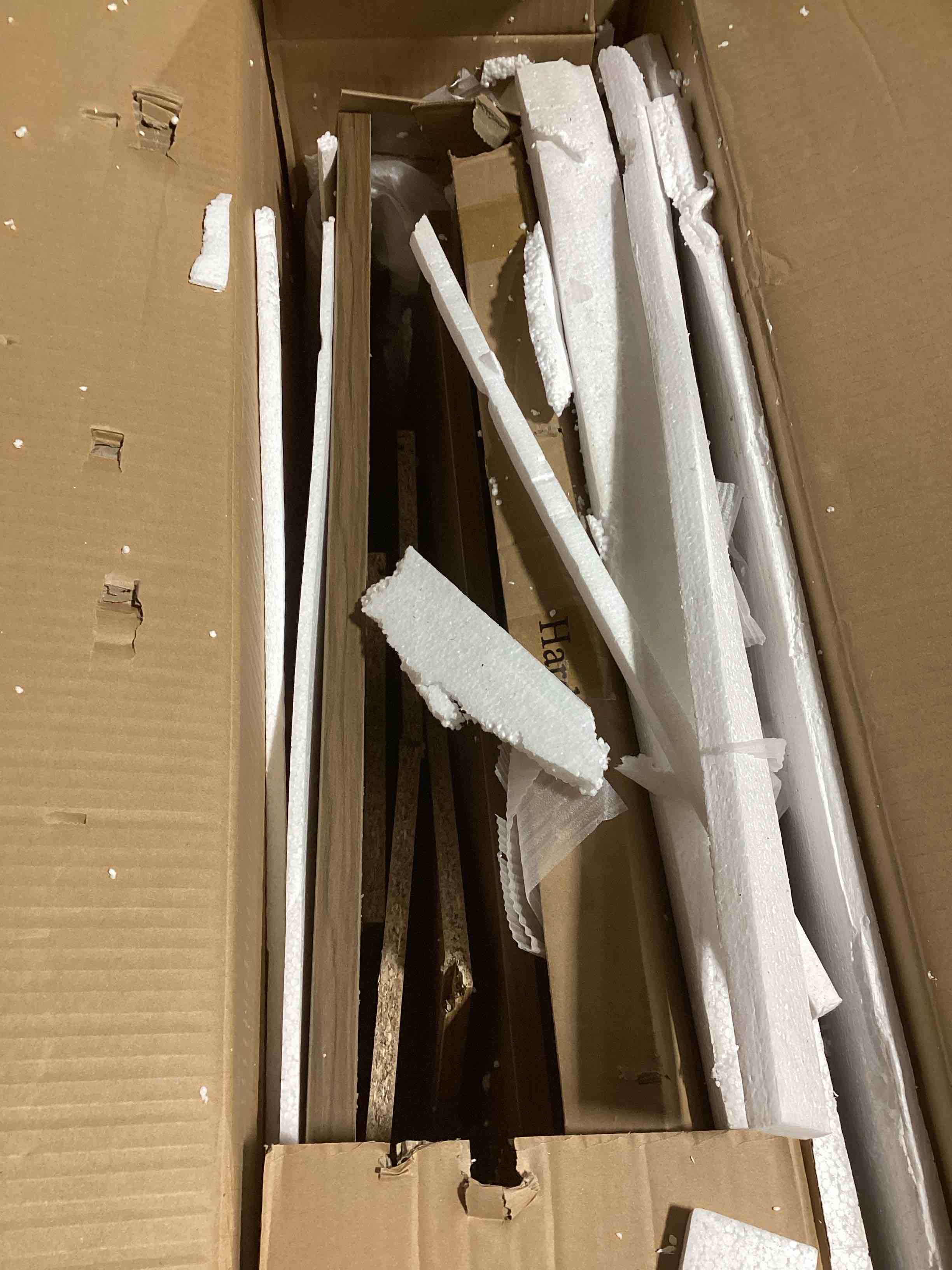 https://s3.amazonaws.com/lotting-images-prod/bidfta/RED6346205_1714142700875.jpeg