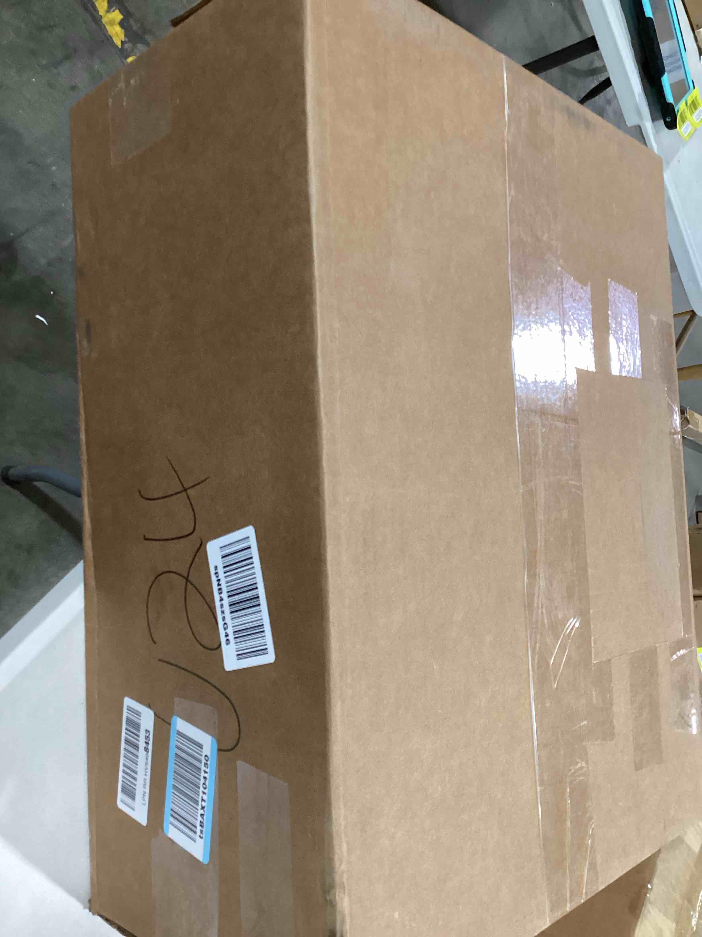 https://s3.amazonaws.com/lotting-images-prod/bidfta/RED6347488_1715173795462.jpeg