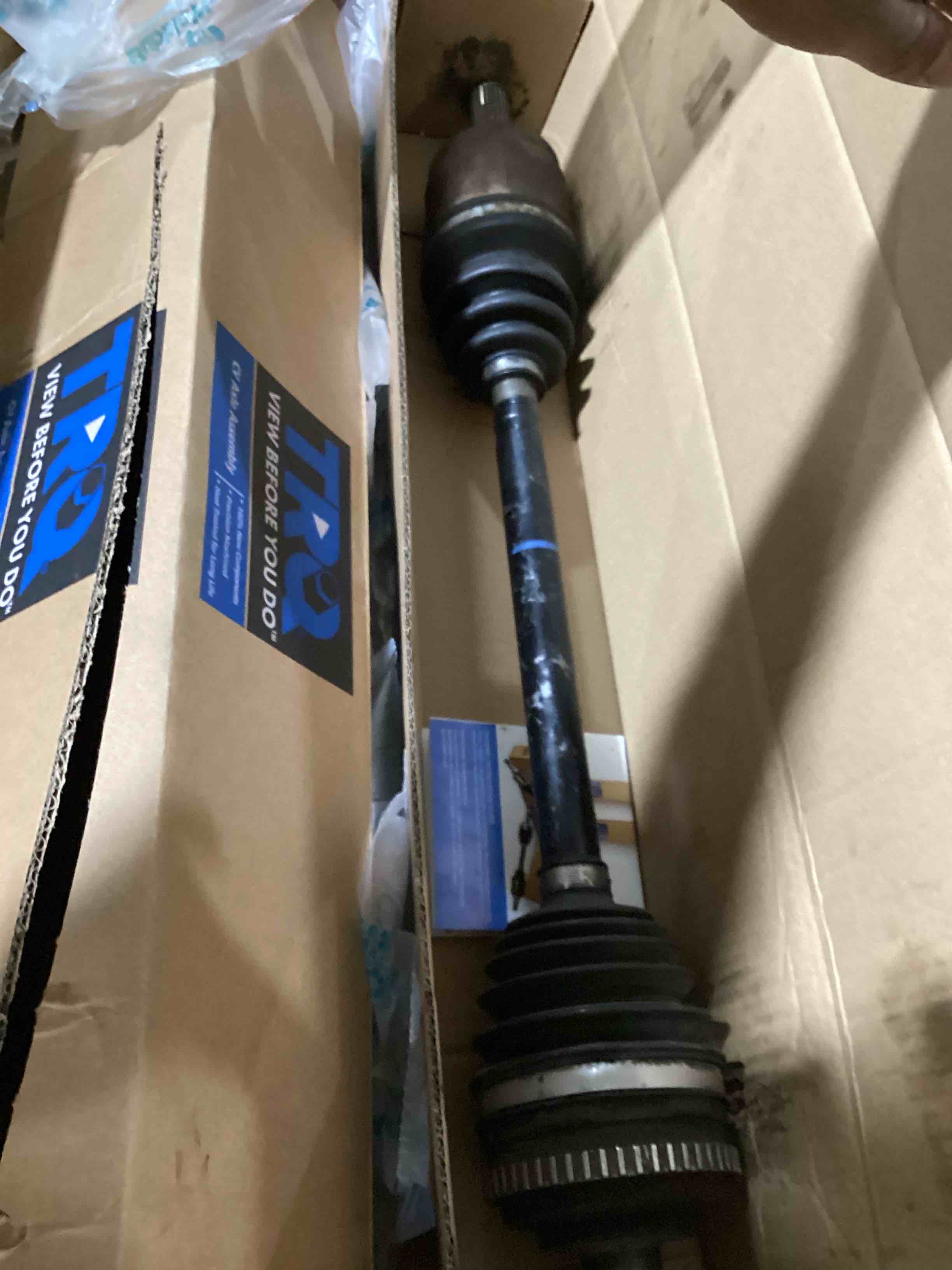 https://s3.amazonaws.com/lotting-images-prod/bidfta/RED6347497_1715172592589.jpeg