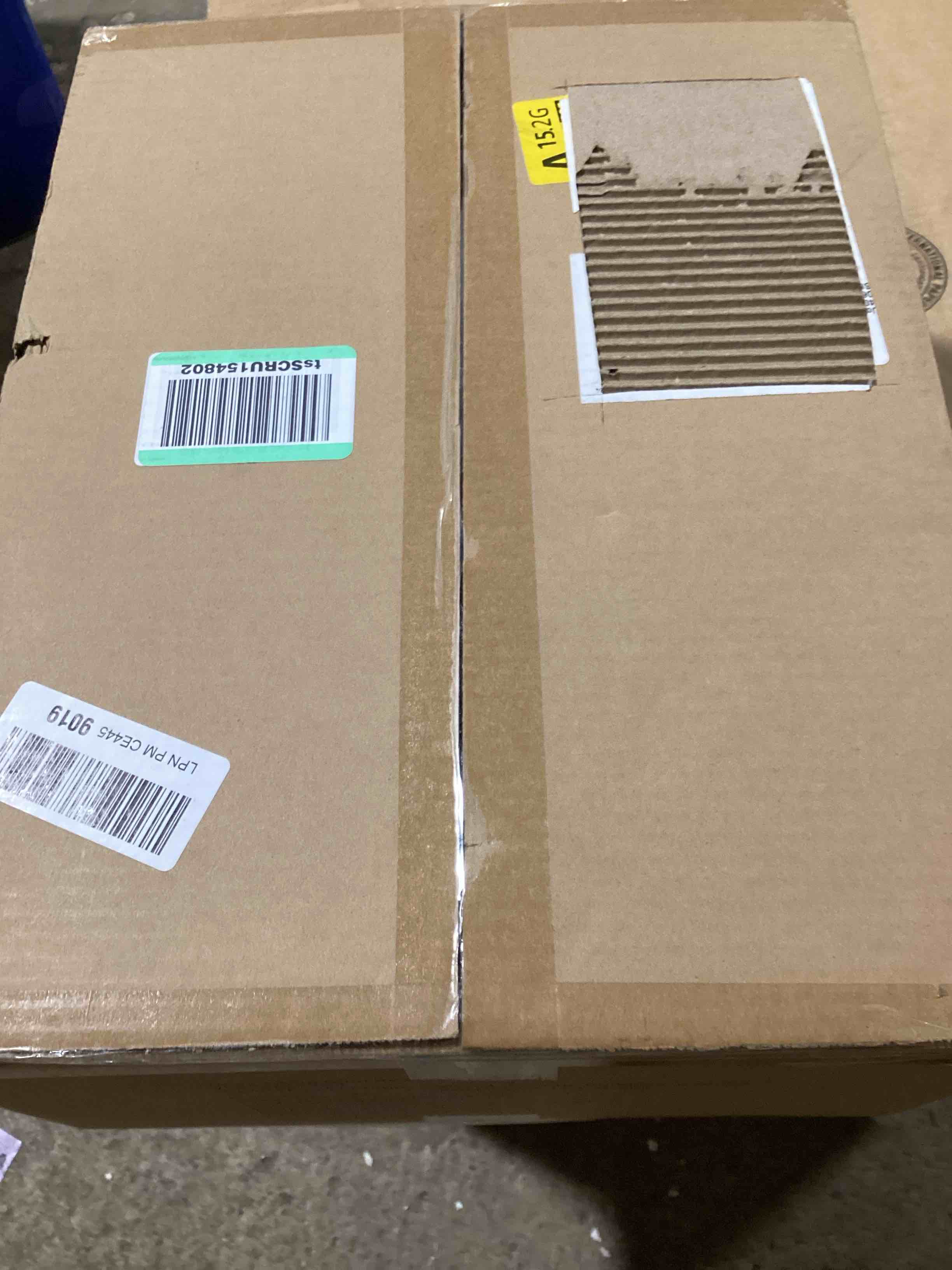 https://s3.amazonaws.com/lotting-images-prod/bidfta/RED6348872_1713989646280.jpeg