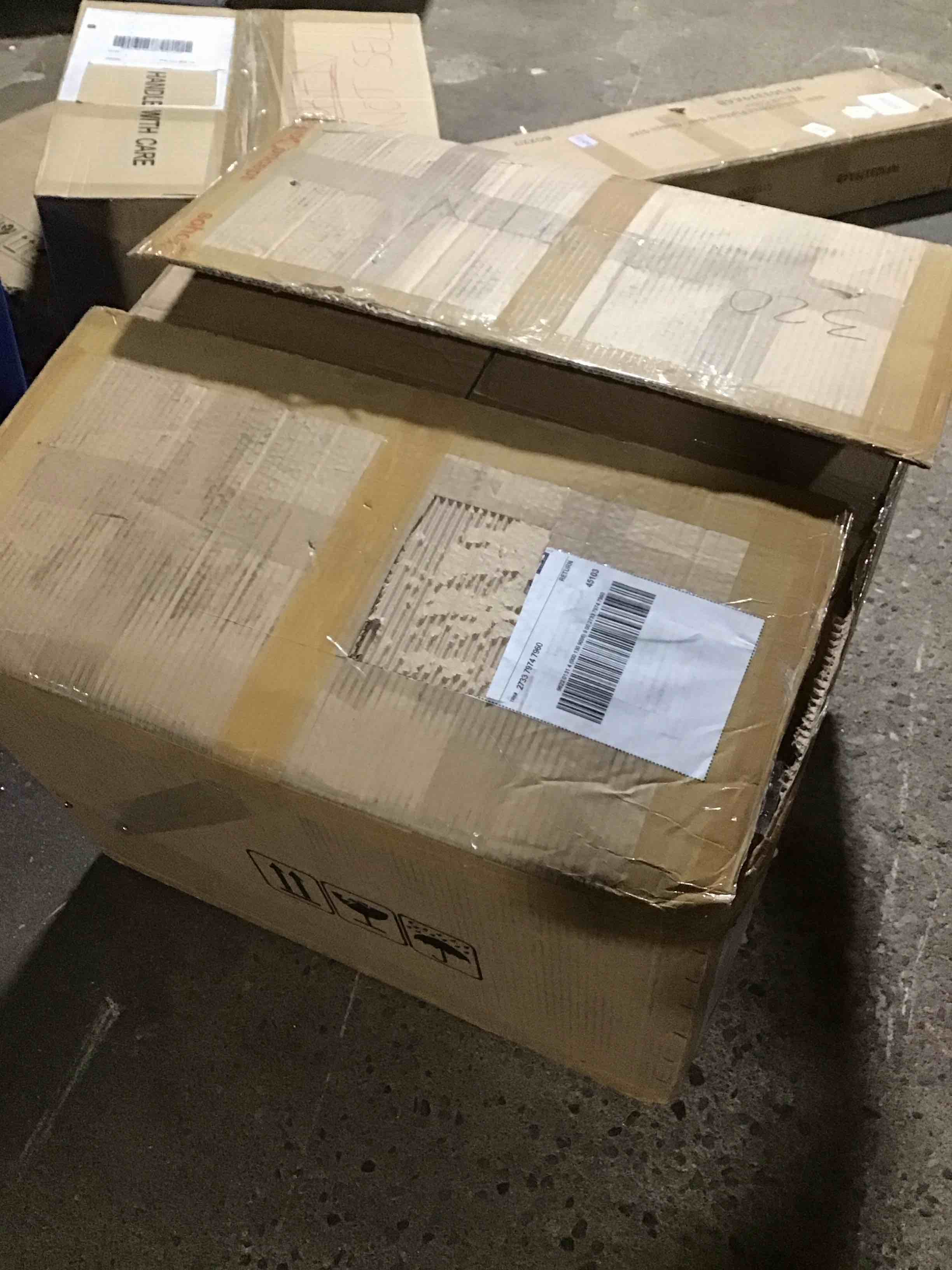https://s3.amazonaws.com/lotting-images-prod/bidfta/RED6349489_1714485061739.jpeg
