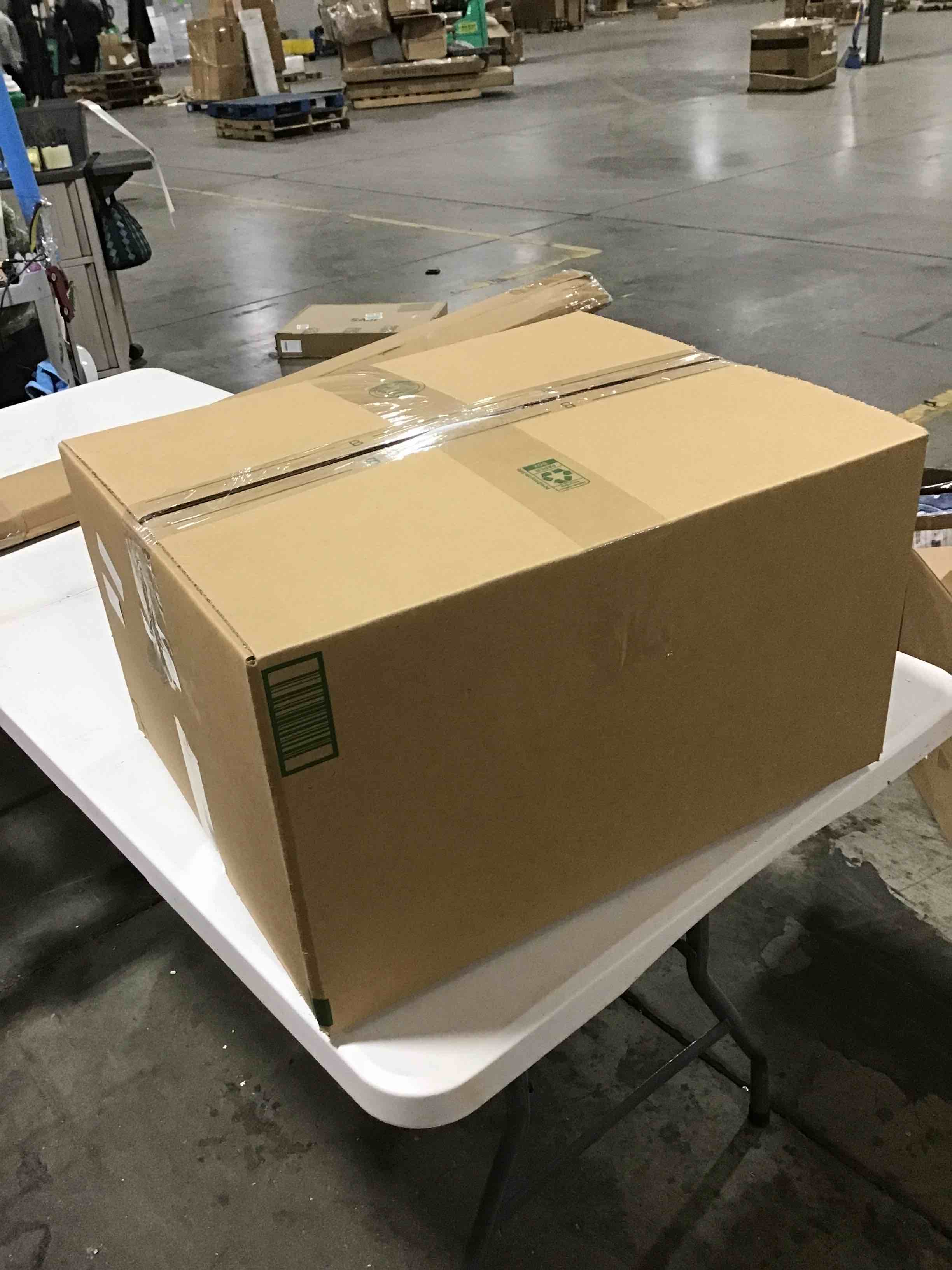 https://s3.amazonaws.com/lotting-images-prod/bidfta/RED6349971_1714057767657.jpeg