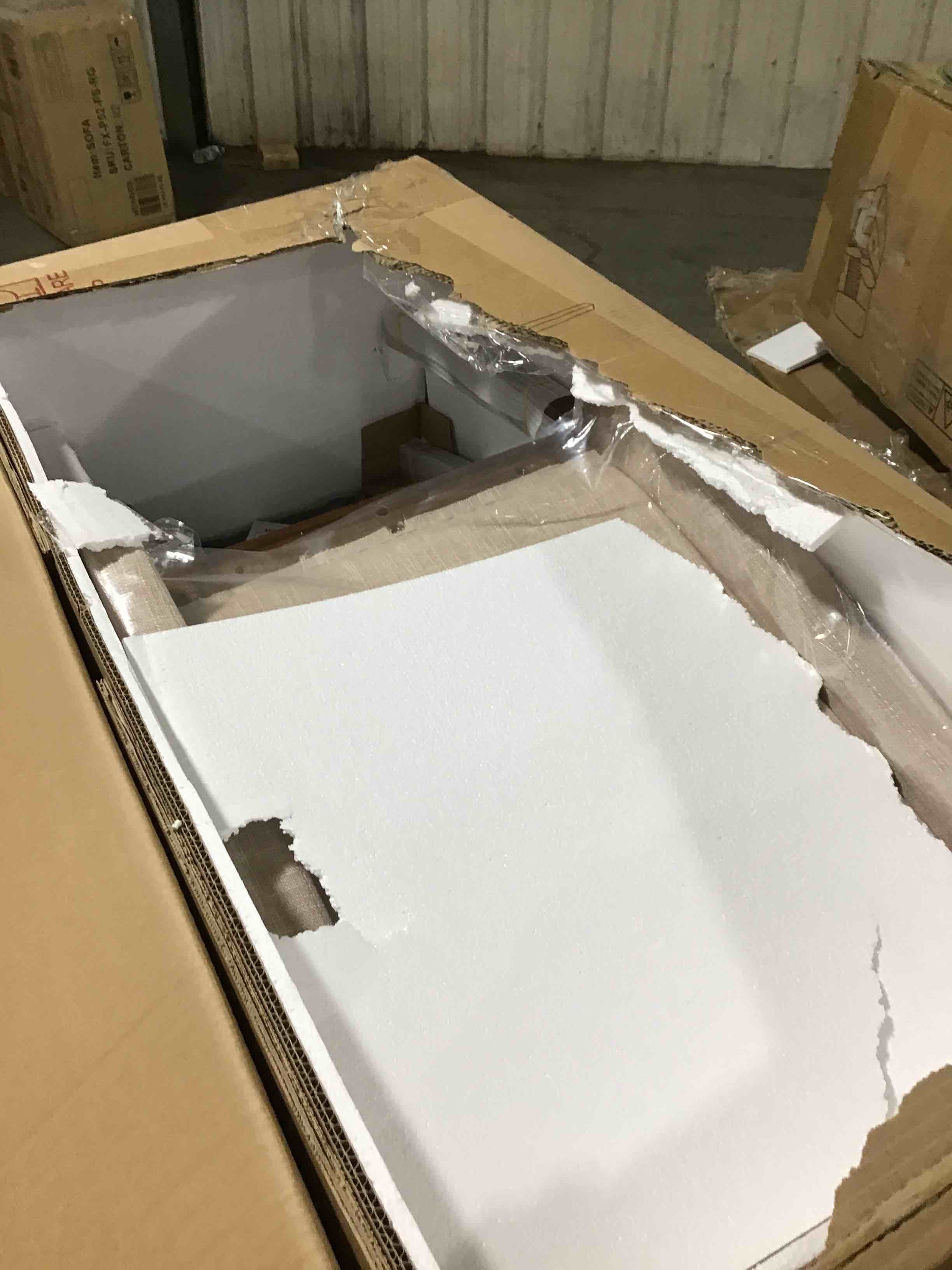 https://s3.amazonaws.com/lotting-images-prod/bidfta/RED6350145_1714566920370.jpeg