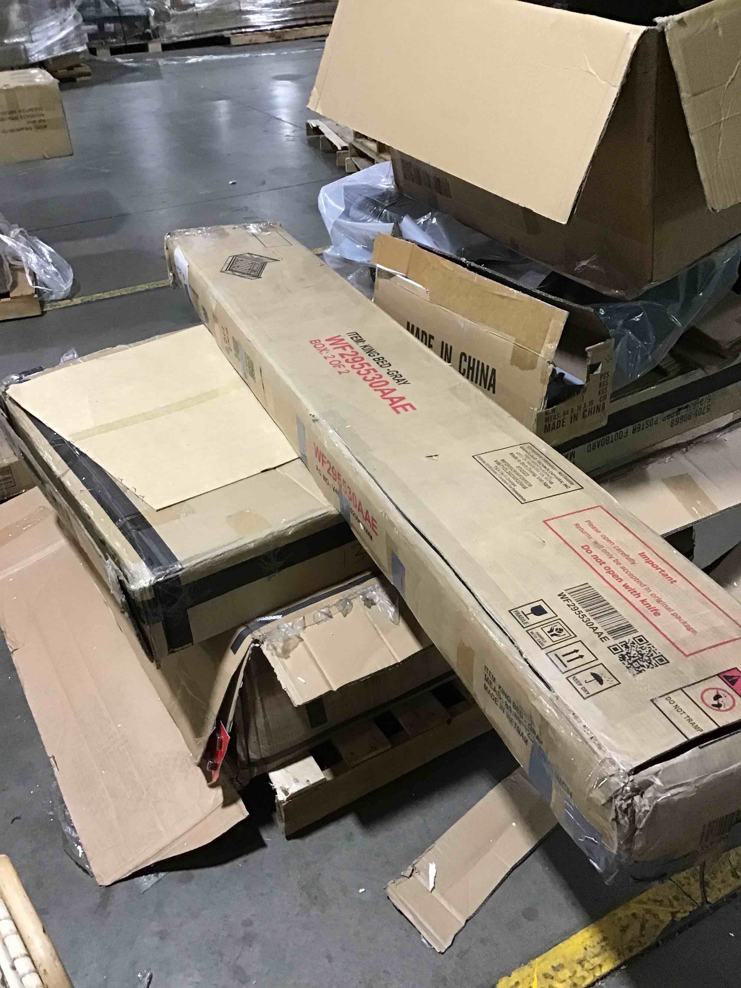 https://s3.amazonaws.com/lotting-images-prod/bidfta/RED6350150_1714569565349.jpeg