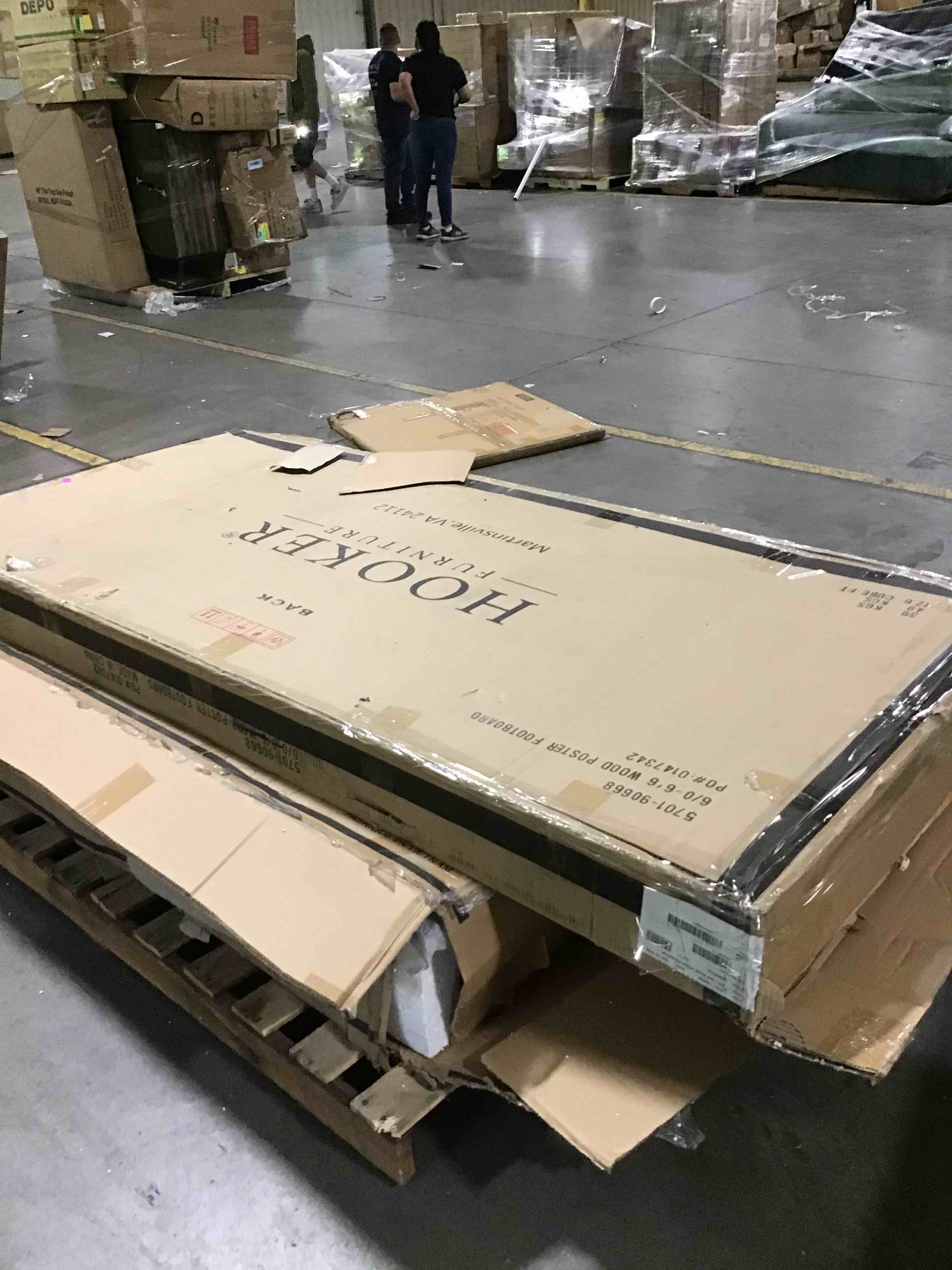 https://s3.amazonaws.com/lotting-images-prod/bidfta/RED6350154_1714571545801.jpeg