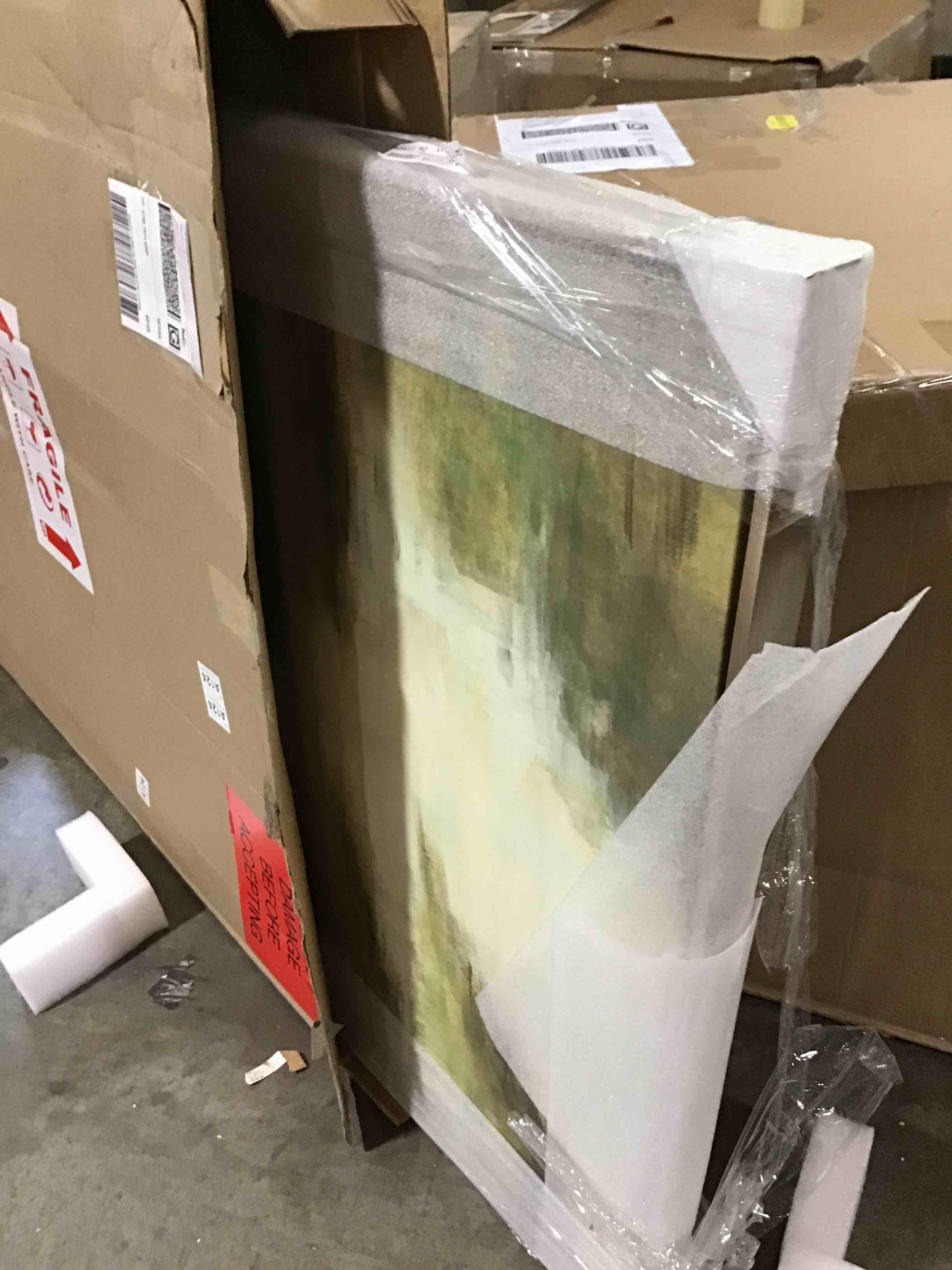https://s3.amazonaws.com/lotting-images-prod/bidfta/RED6350235_1714669584204.jpeg