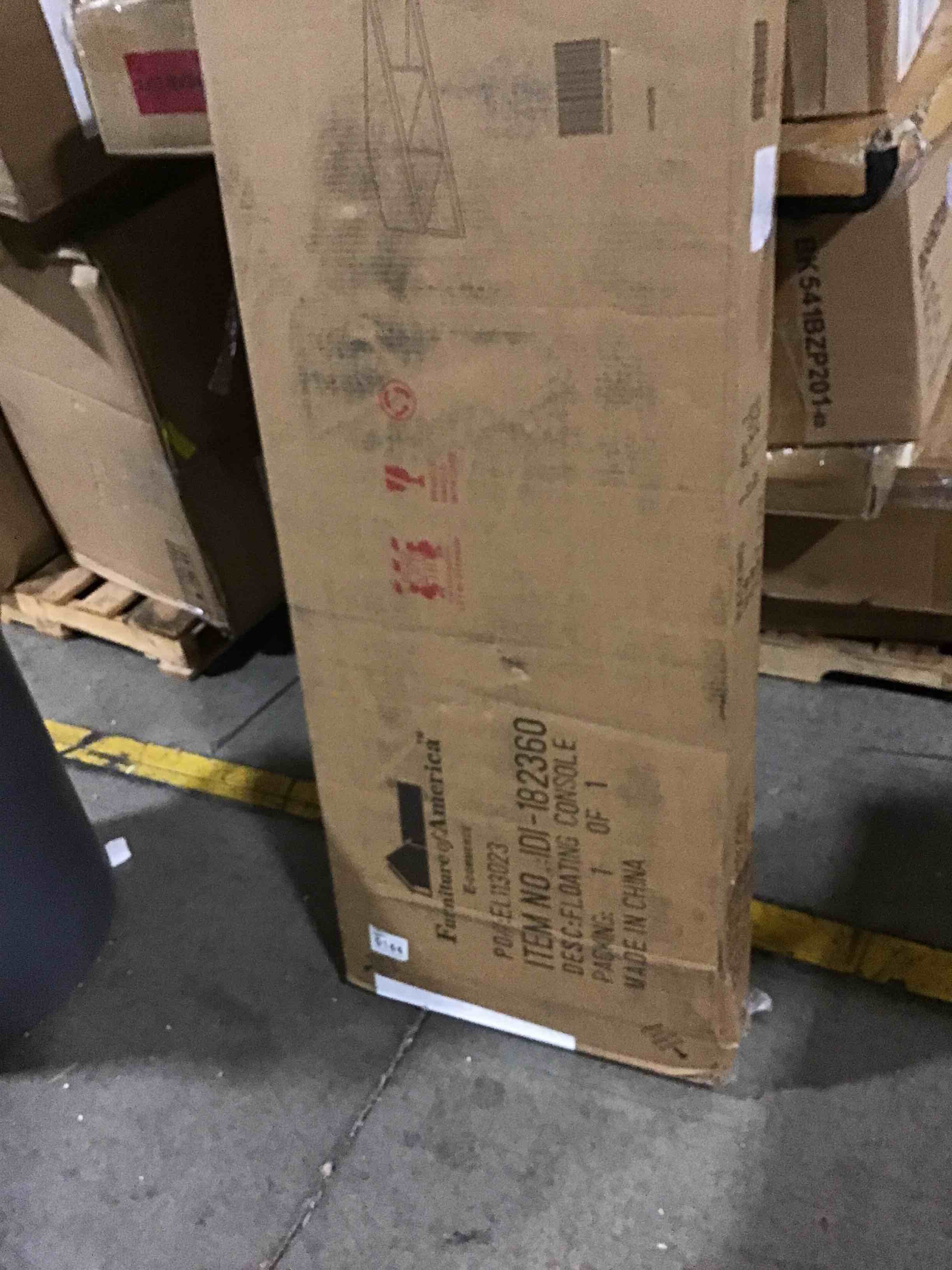 https://s3.amazonaws.com/lotting-images-prod/bidfta/RED6350852_1715960766528.jpeg